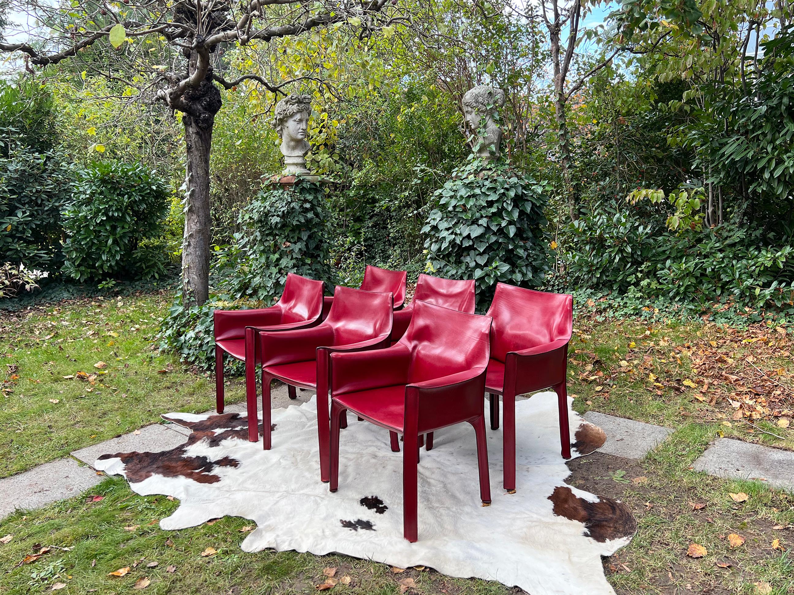 Cassina Cab 414 Armchairs PAIR by Mario Bellini in Gorgeous Oxblood Red Leather For Sale 5