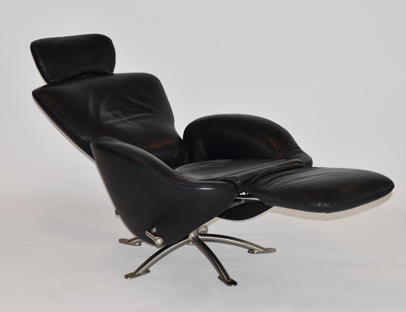Cassina Dodo Black Leather Recliner Armchair Lounge Italy 2000s In Good Condition In Ft Lauderdale, FL