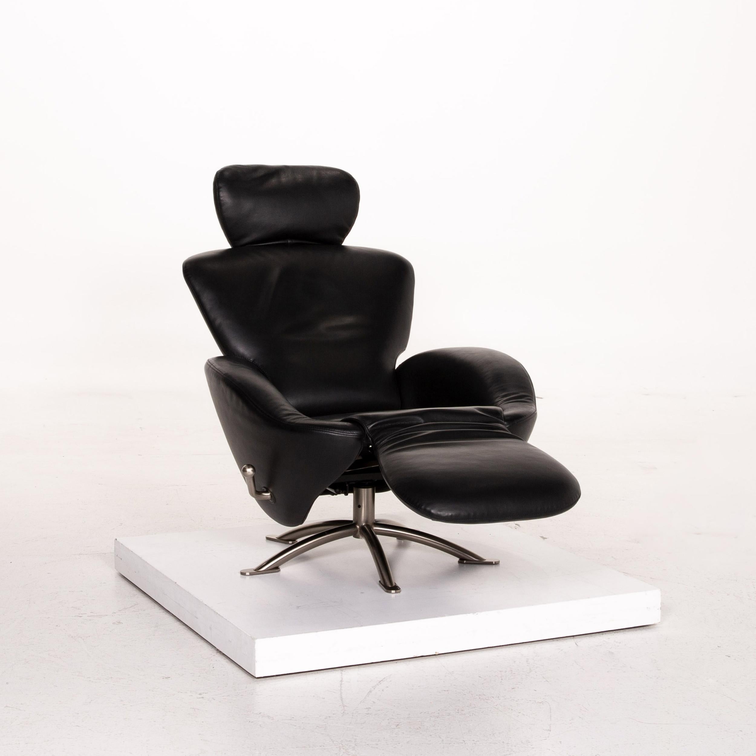 Modern Cassina Dodo Leather Armchair Black Relaxation Function Function Relaxation For Sale