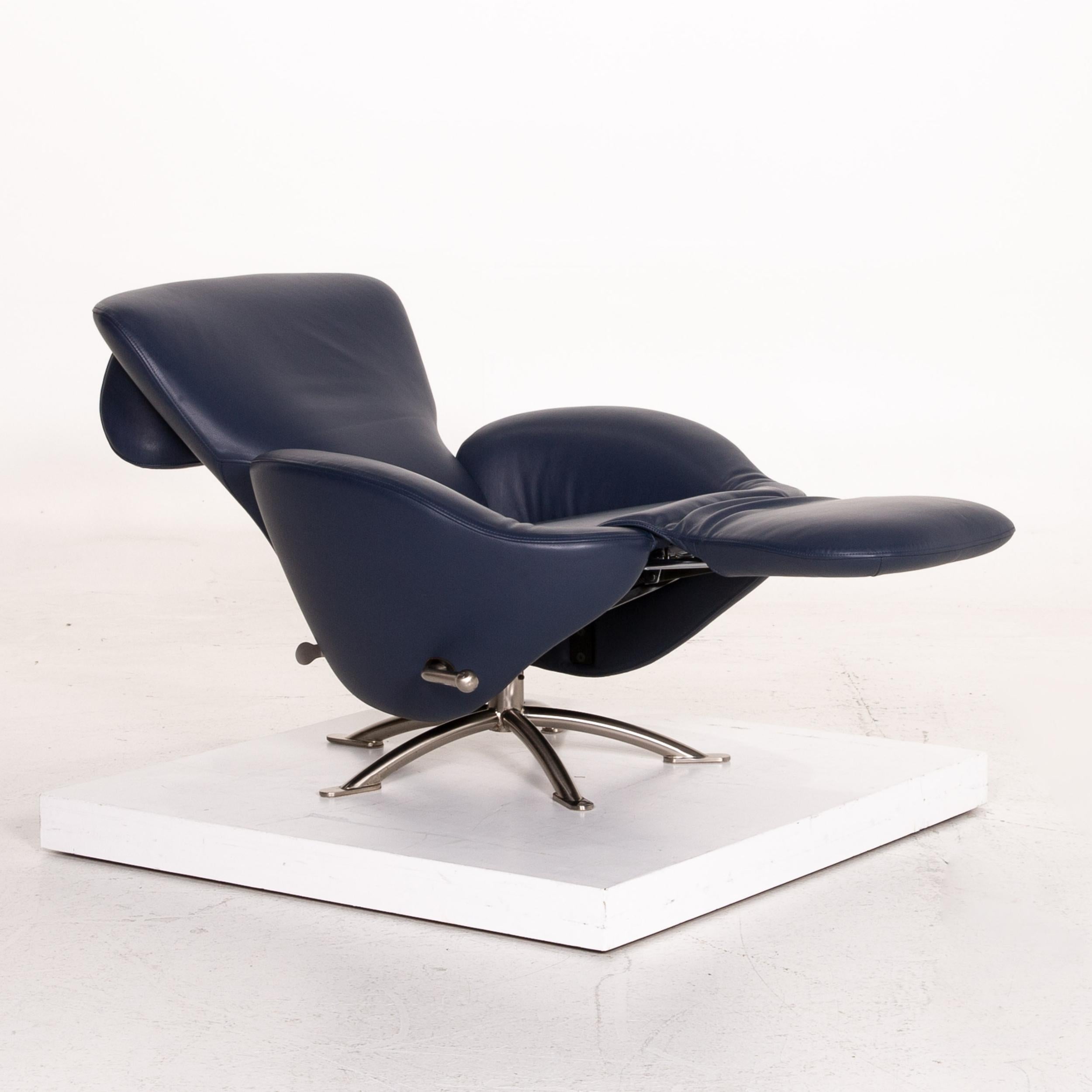 Modern Cassina Dodo Leather Armchair Blue Dark Blue Relaxation Function Function For Sale