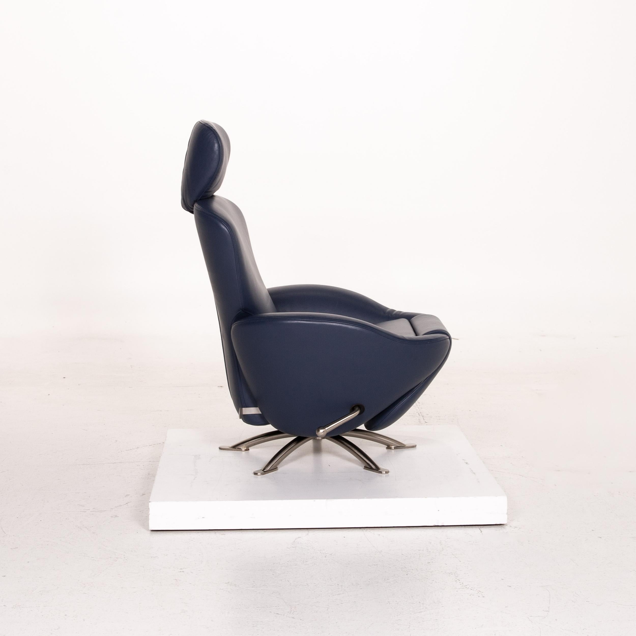 Cassina Dodo Leather Armchair Blue Dark Blue Relaxation Function Function For Sale 2