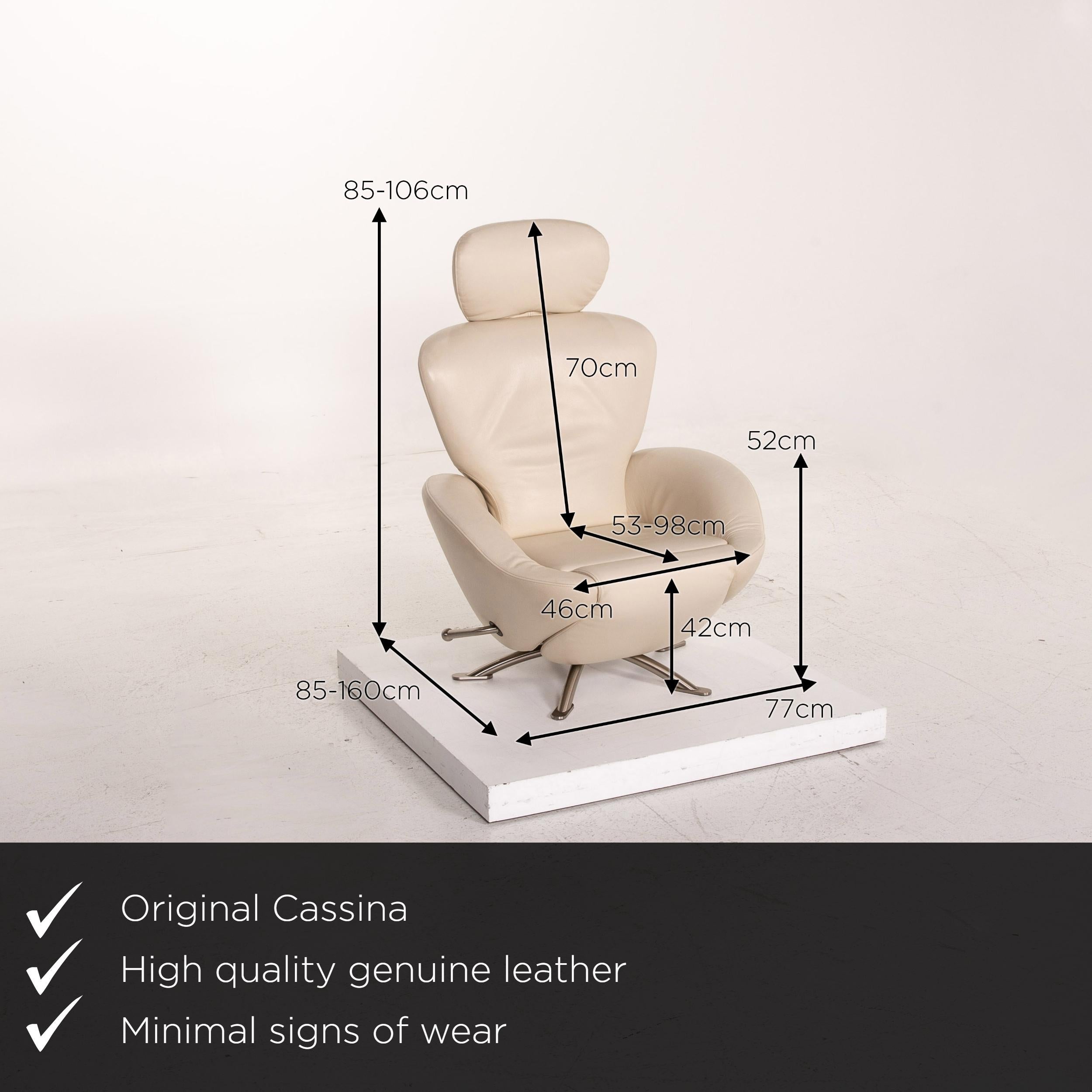We present to you a Cassina Dodo leather armchair cream relax function function relax armchair.
 

 Product measurements in centimeters:
 

Depth 85
Width 77
Height 85
Seat height 42
Rest height 52
Seat depth 53
Seat width 46
Back