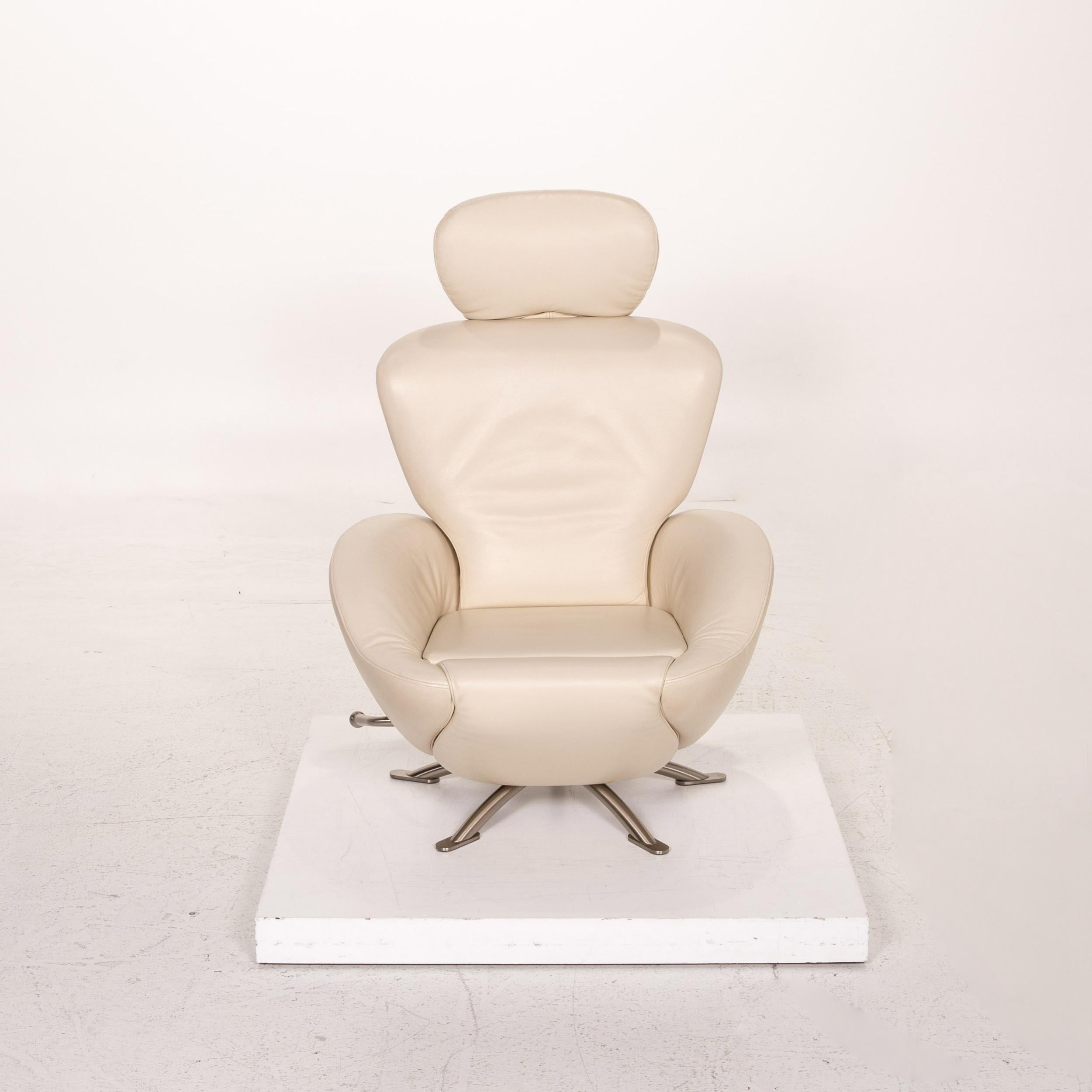 Cassina Dodo Leather Armchair Cream Relax Function Function Relax Armchair For Sale 3