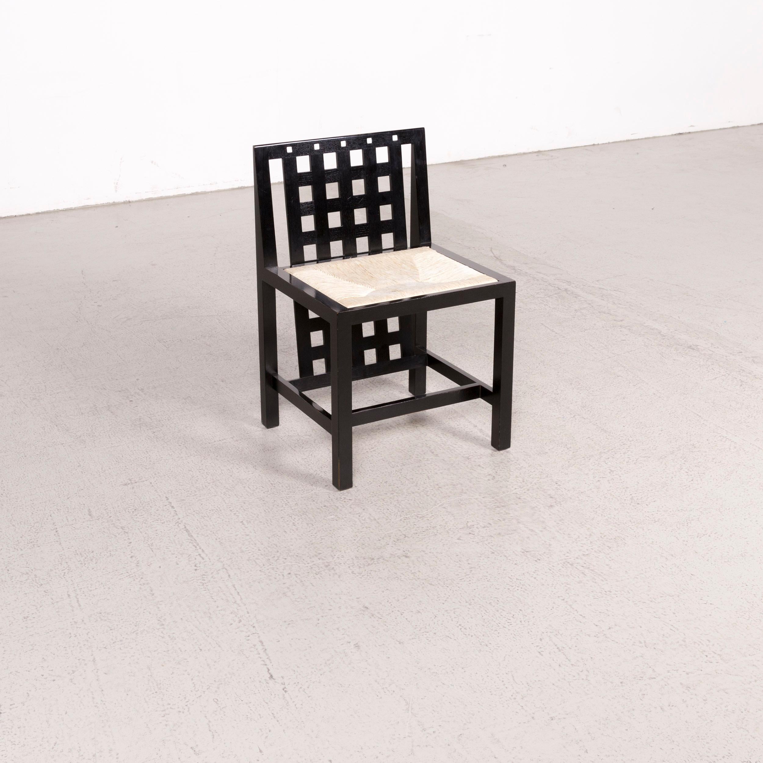 We bring to you a Cassina d.s. 1 + 3 wood dining table set black chair armchair table.

 Product measurements in centimeters:
 
Depth 125
Width 177
Height 75.





 