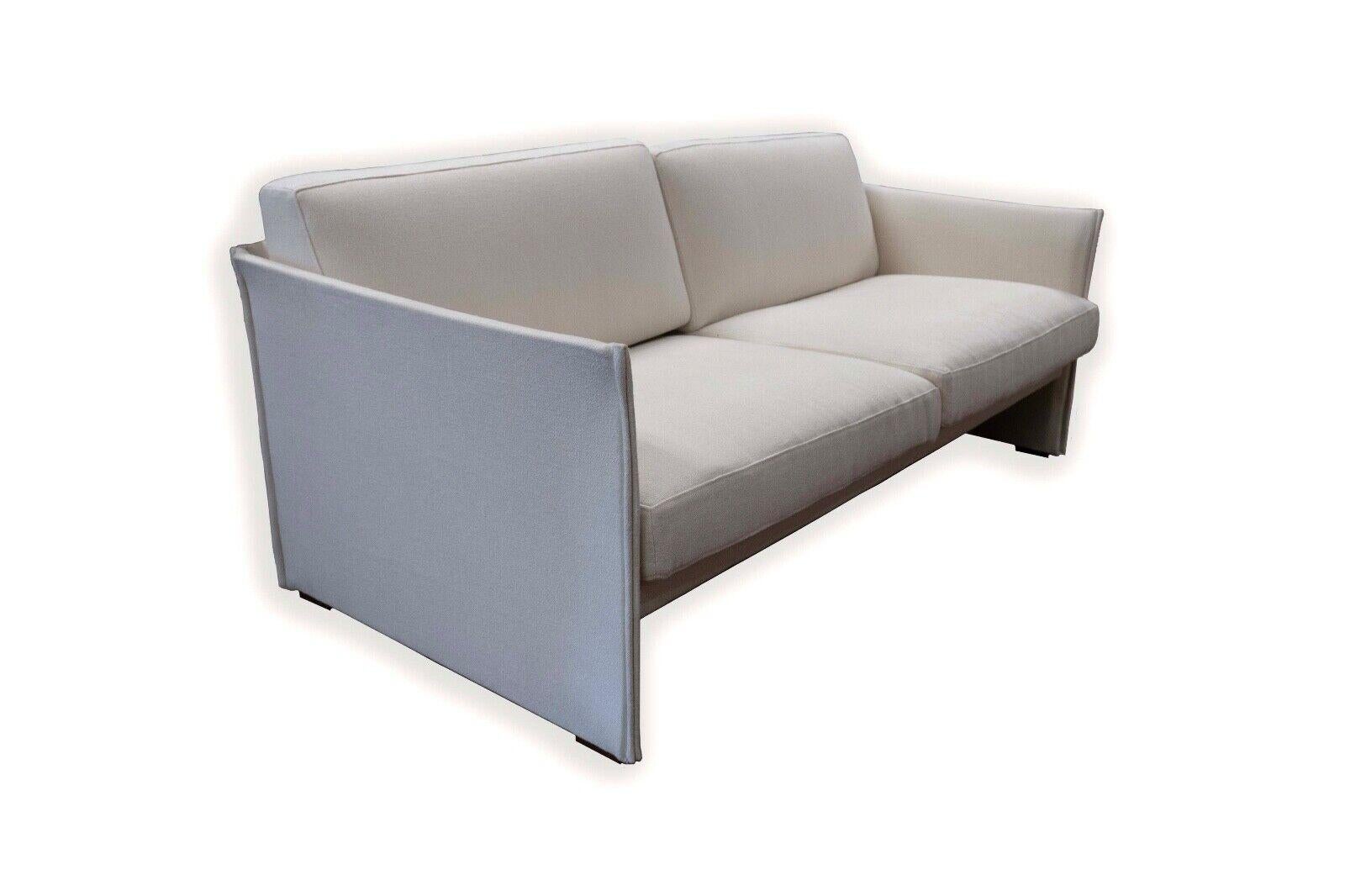 Il divano-seduta a 2 posti Cassina 