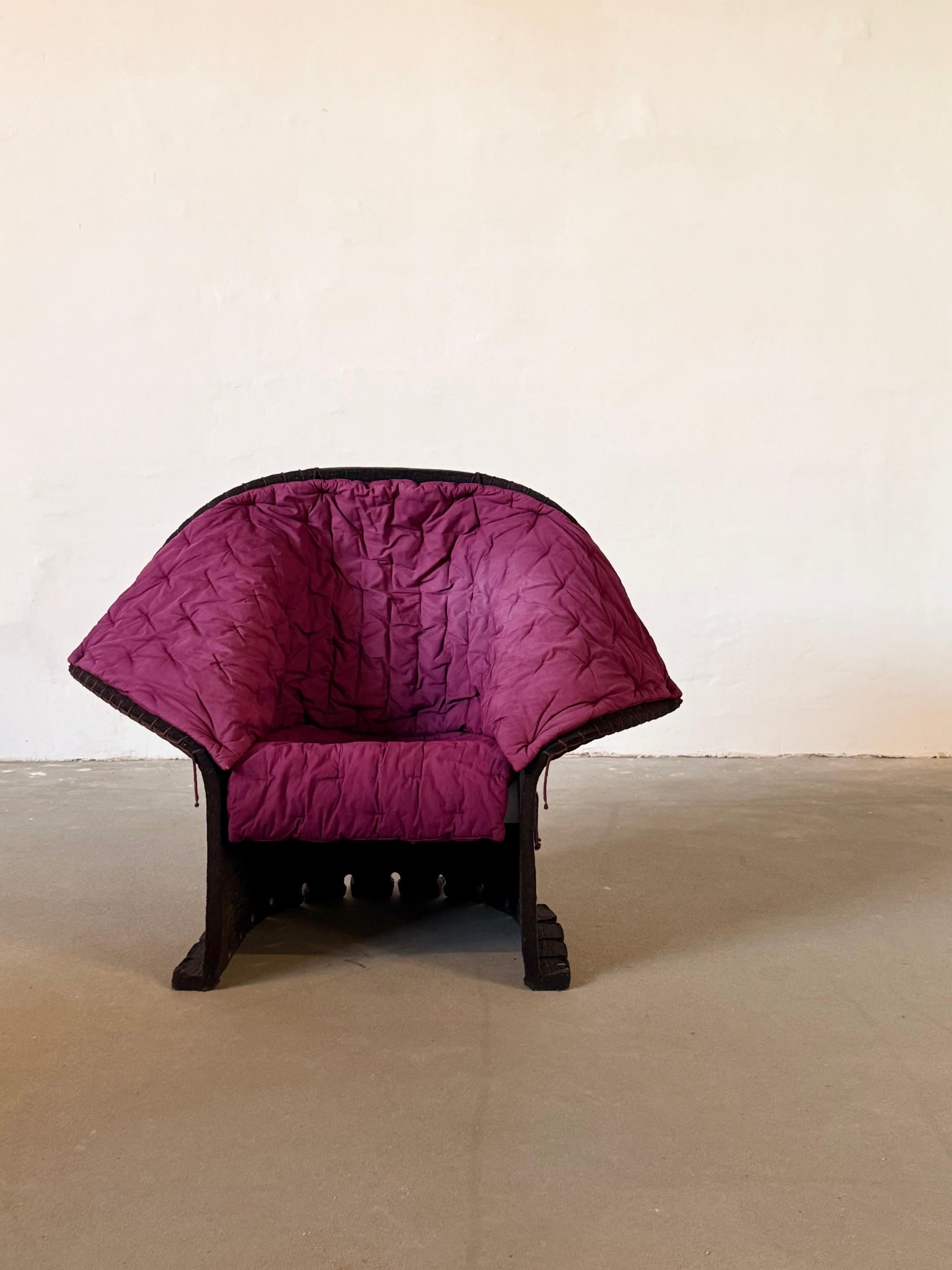 Cassina “Feltri” Armchair in Purple Original Upholstery – Good Vintage Condition im Zustand „Gut“ im Angebot in Astoria, NY