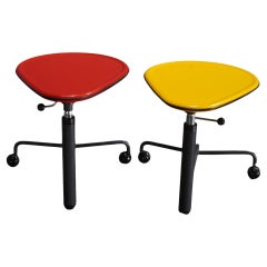 Schwenkbarer Cassina Kick-Tisch von Toshiyuki Kita