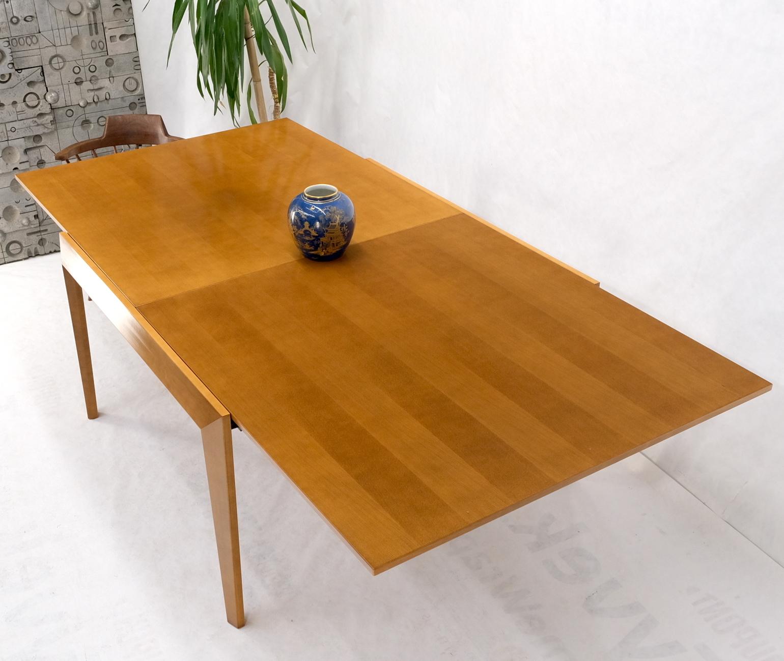 Cassina Large Square Flip Top Expandable Dining Conference Table Blond Birch In Good Condition For Sale In Rockaway, NJ
