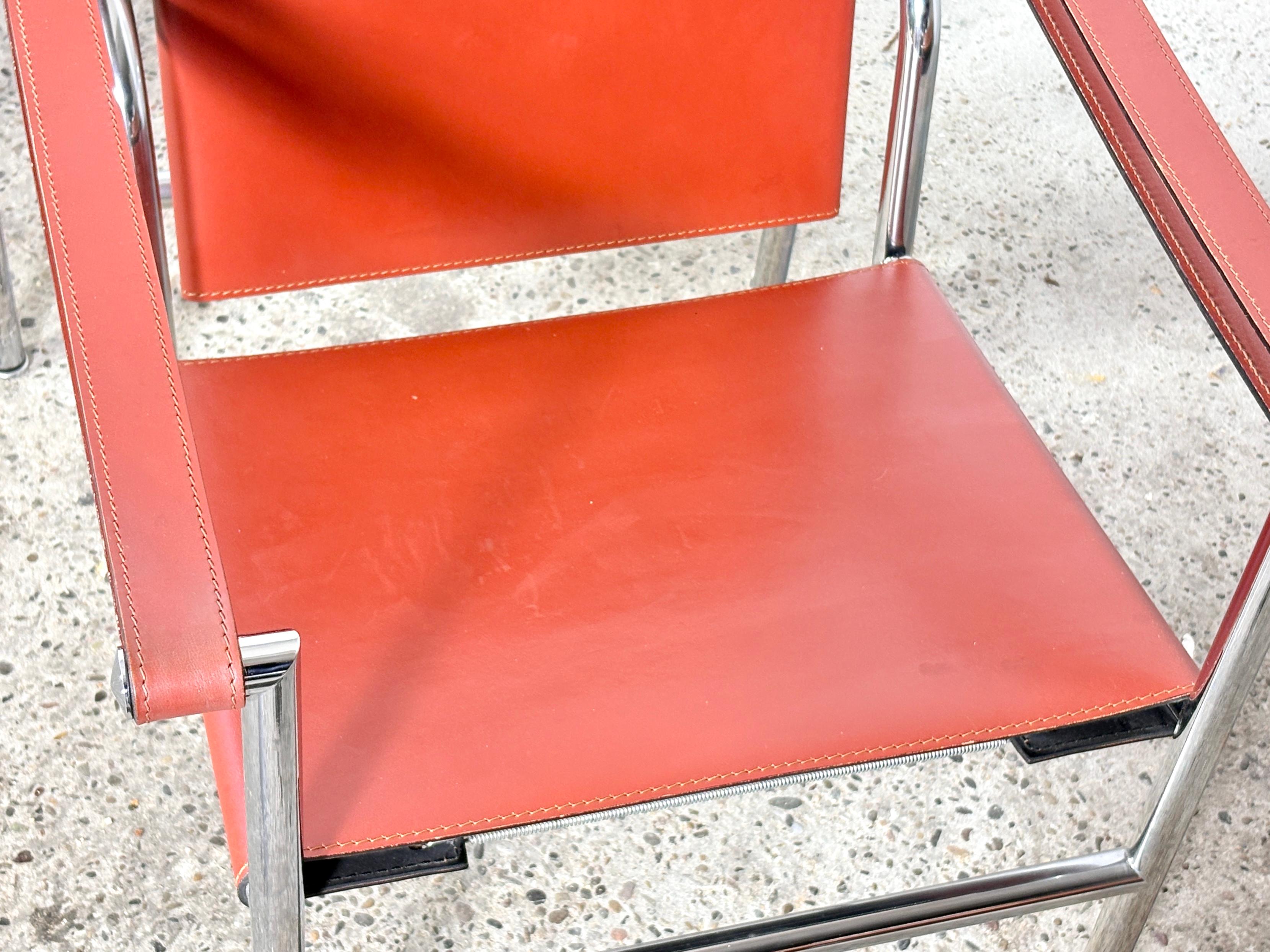 Cassina LC1 Fauteuil á dossier basculant designed by Le Corbusier 5