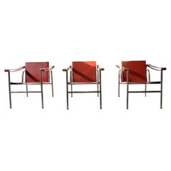 Cassina LC1 Fauteuil á dossier basculant designed by Le Corbusier