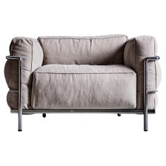 Fauteuil Cassina LC3, par Le Corbusier, Pierre Jeanneret et Charlotte Perriand