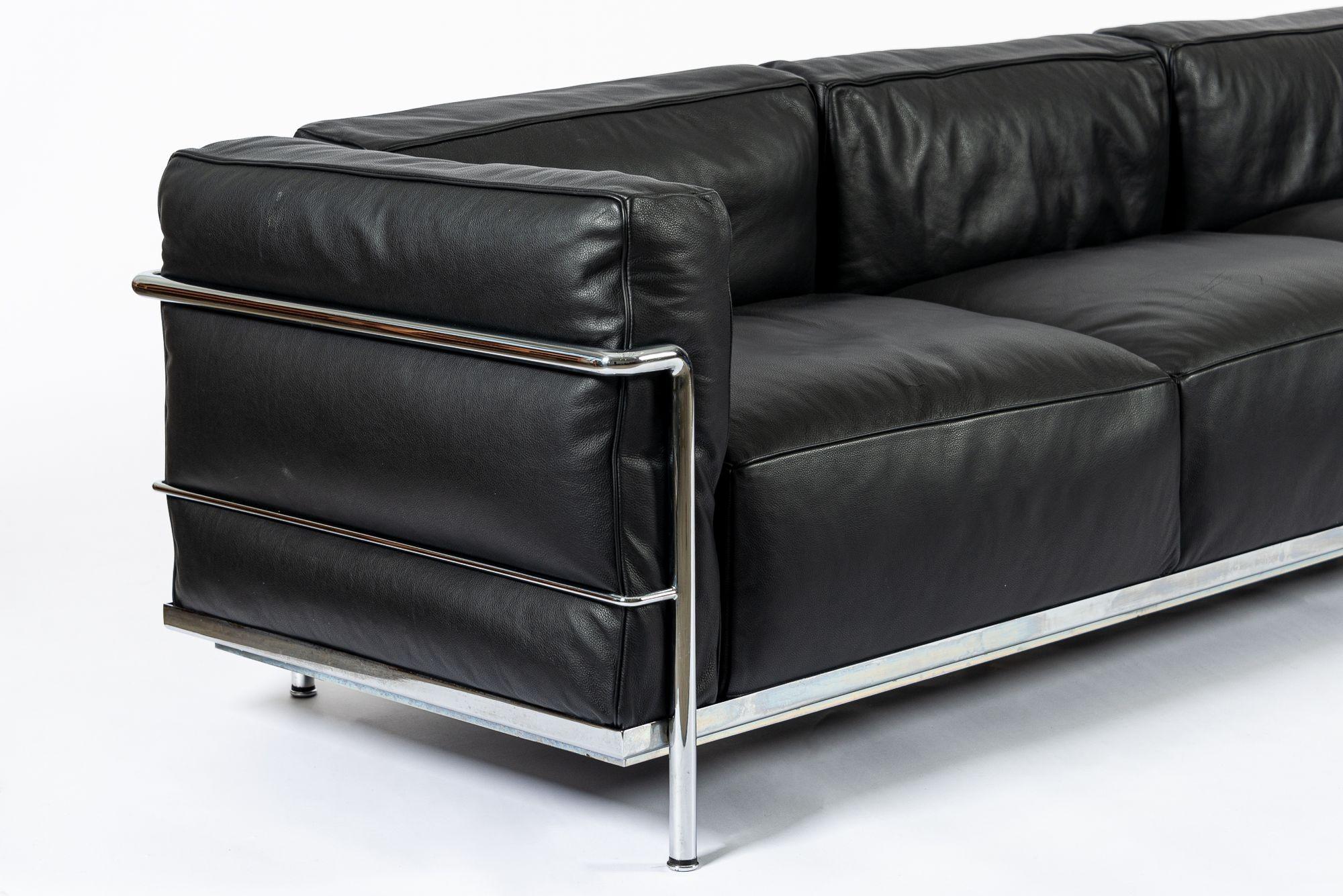 Steel Cassina LC3 Black Leather Three-Seat Sofa by Le Corbusier 2007