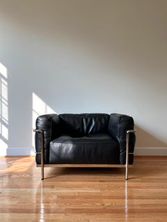 Cassina LC3 Grand Modele Armchair (Down Fill)