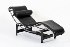 Cassina LC4 Black Leather Chaise Lounge Chair by Le Corbusier 1991