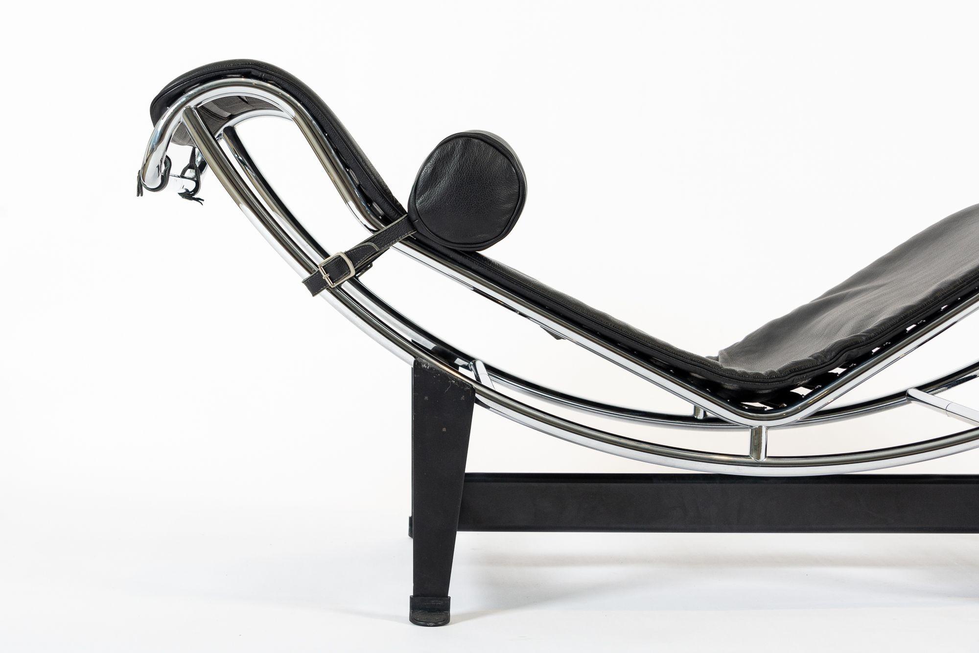 Steel Cassina LC4 Black Leather Chaise Lounge Chair by Le Corbusier 2006 For Sale