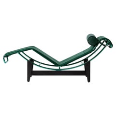Cassina LC4 "Chaise Longue à Réglage Continu, 60" Sedia Verde in Edizione Limitata