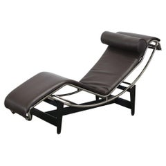 Cassina LC4 Chaise Longue by Charlotte Perriand