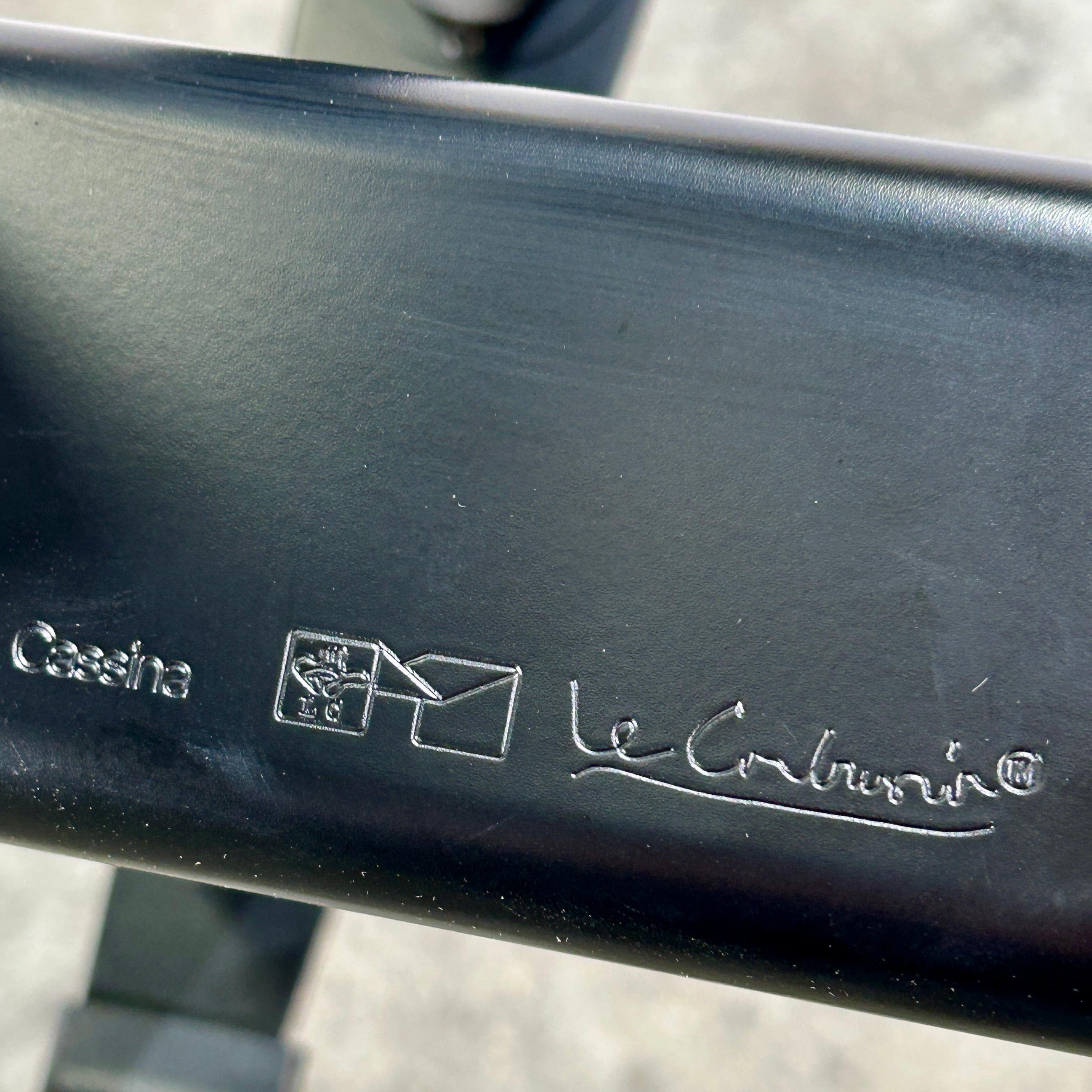 Cassina LC4 Chaise Longue by Le Corbusier, Pierre Jeanneret, Charlotte Perriand im Angebot 1