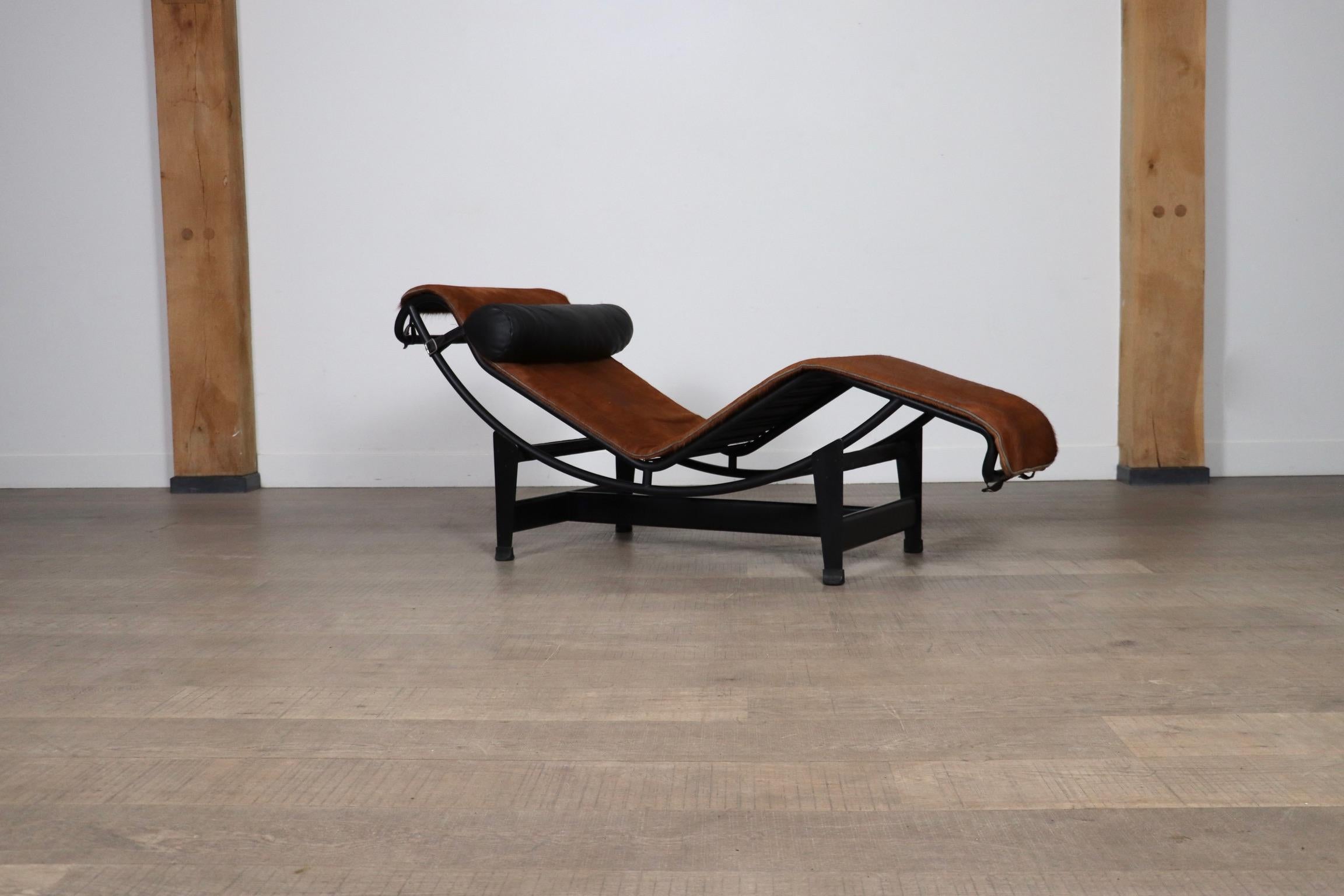 Cassina LC4 Chaise Longue In Ponyskin By Le Corbusier, Charlotte Perriand 6