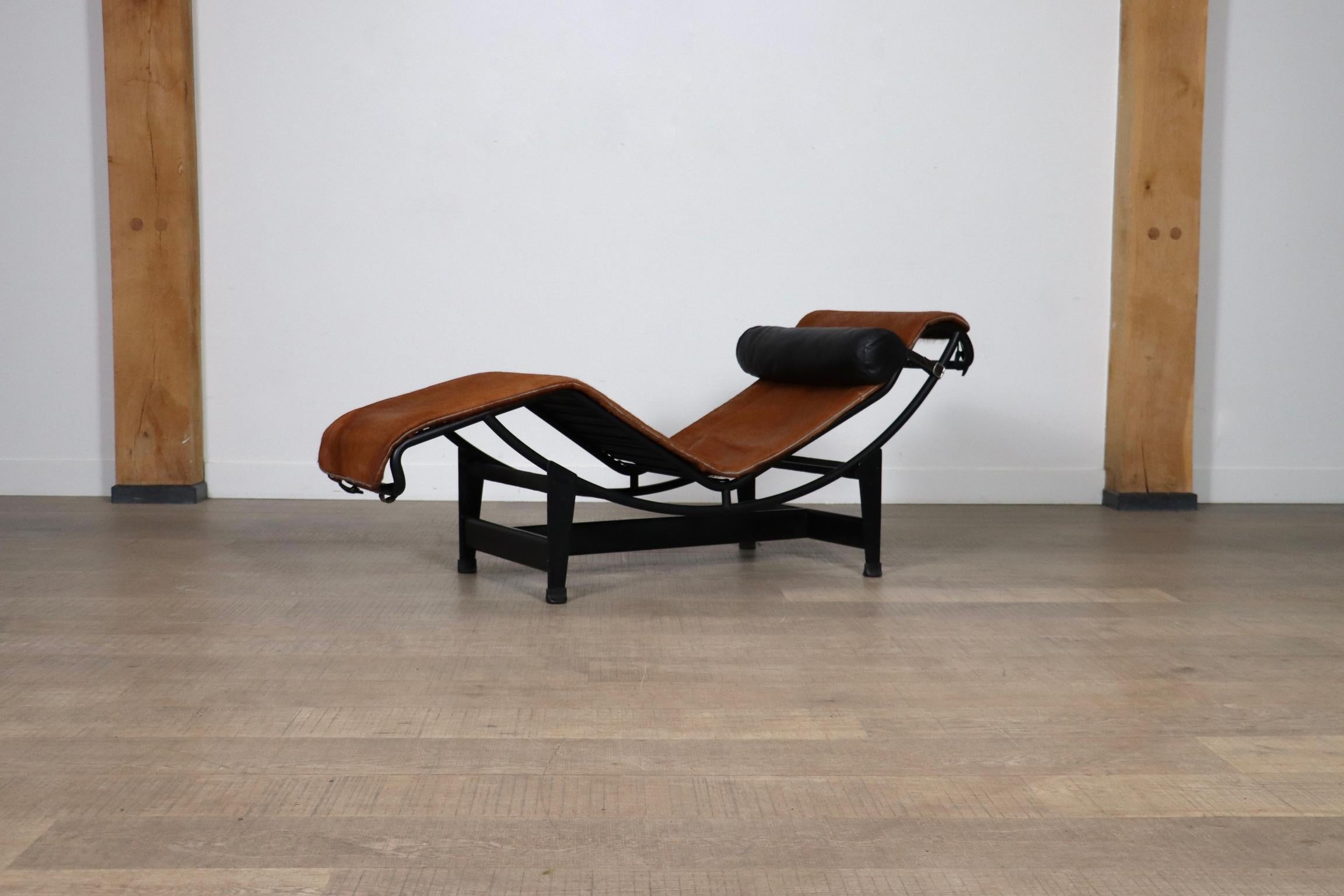 Metal Cassina LC4 Chaise Longue In Ponyskin By Le Corbusier, Charlotte Perriand