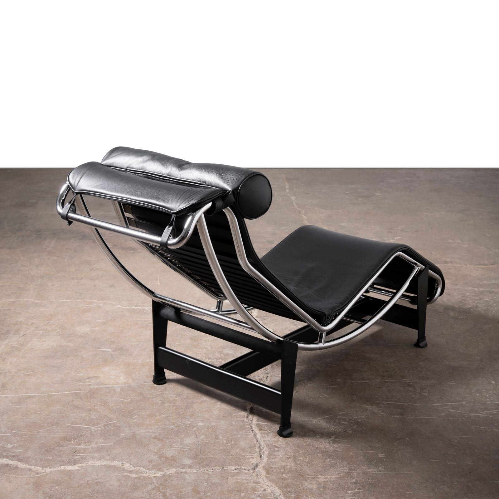 Tumbona Cassina LC4 de Le Corbusier, Pierre Jeanneret y Charlotte Perriand en venta 2