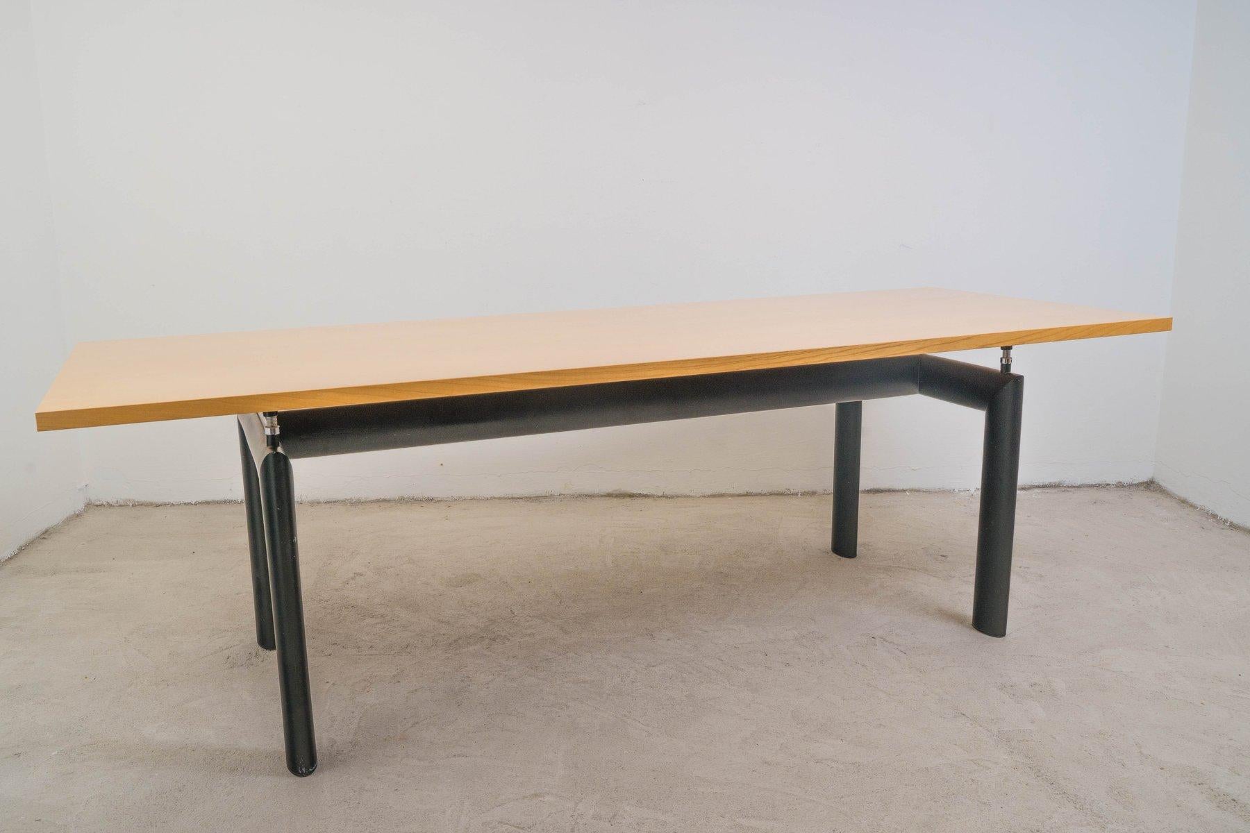 Cassina - Le Corbusier - Mesa de comedor - Mesa de comedor LC6 en venta 13