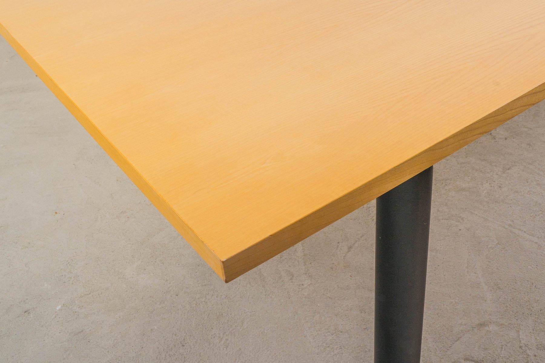 Cassina - Le Corbusier - Mesa de comedor - Mesa de comedor LC6 Moderno de mediados de siglo en venta