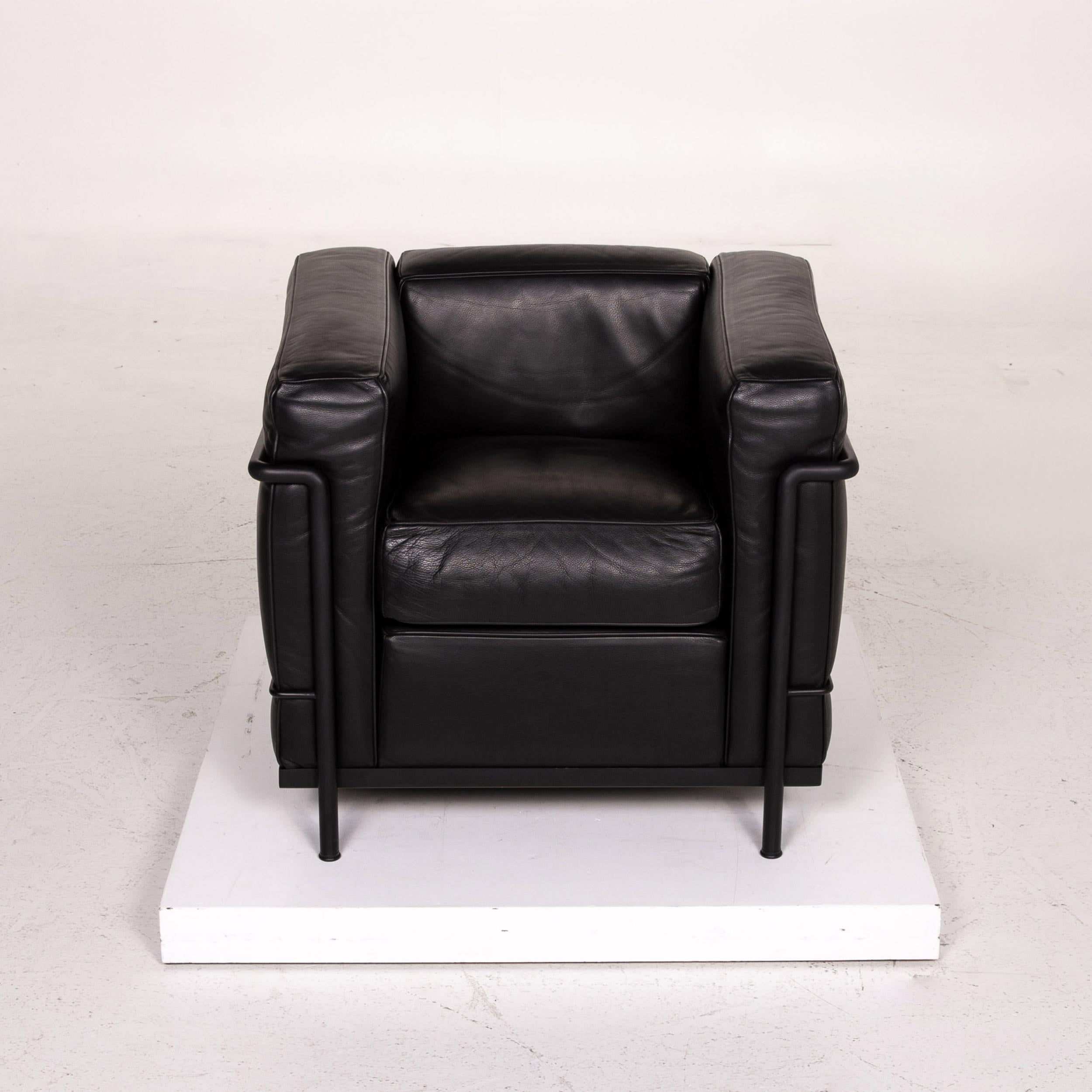 Cassina Le Corbusier LC 2 Leather Armchair Black For Sale 3