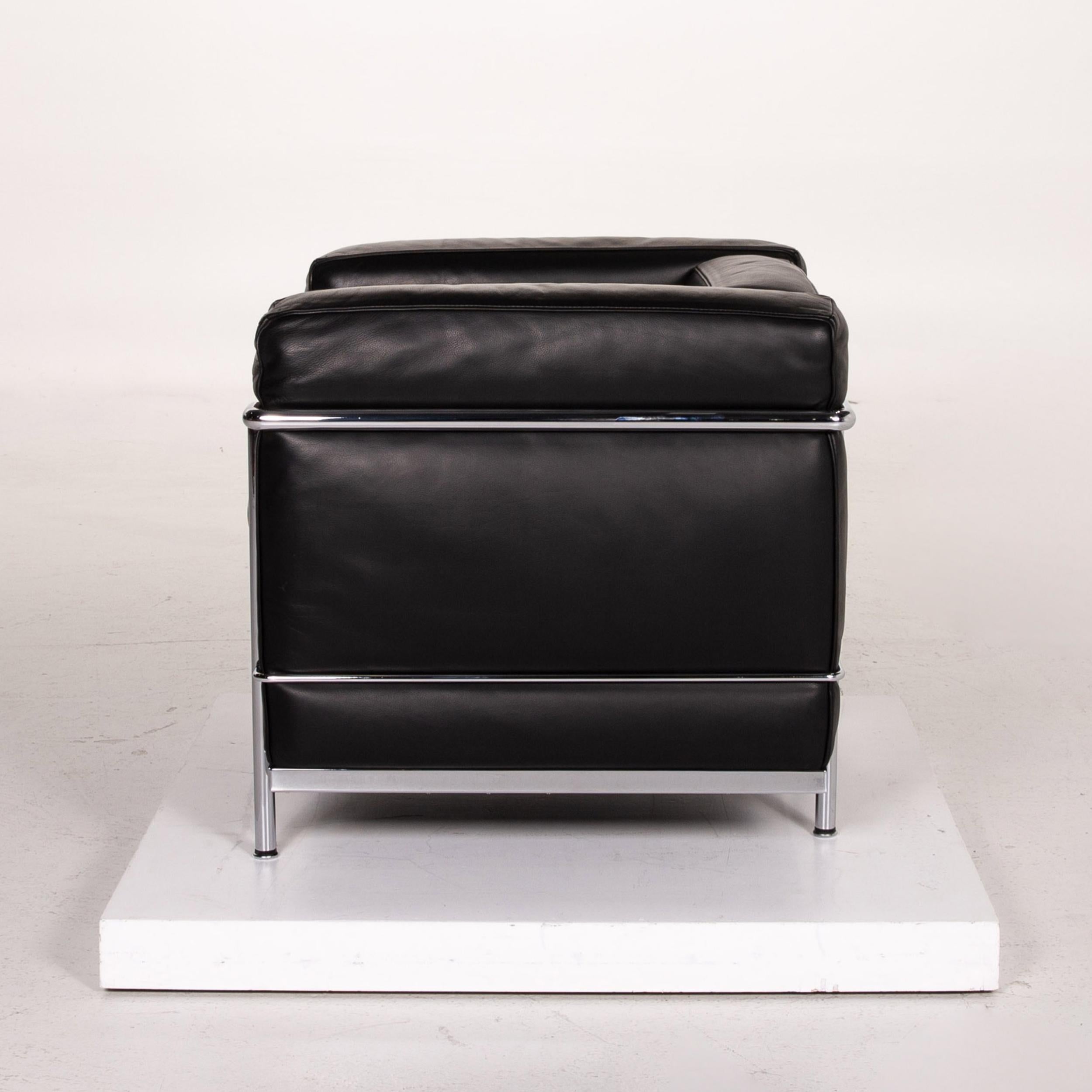 Cassina Le Corbusier LC 2 Leather Armchair Black For Sale 5