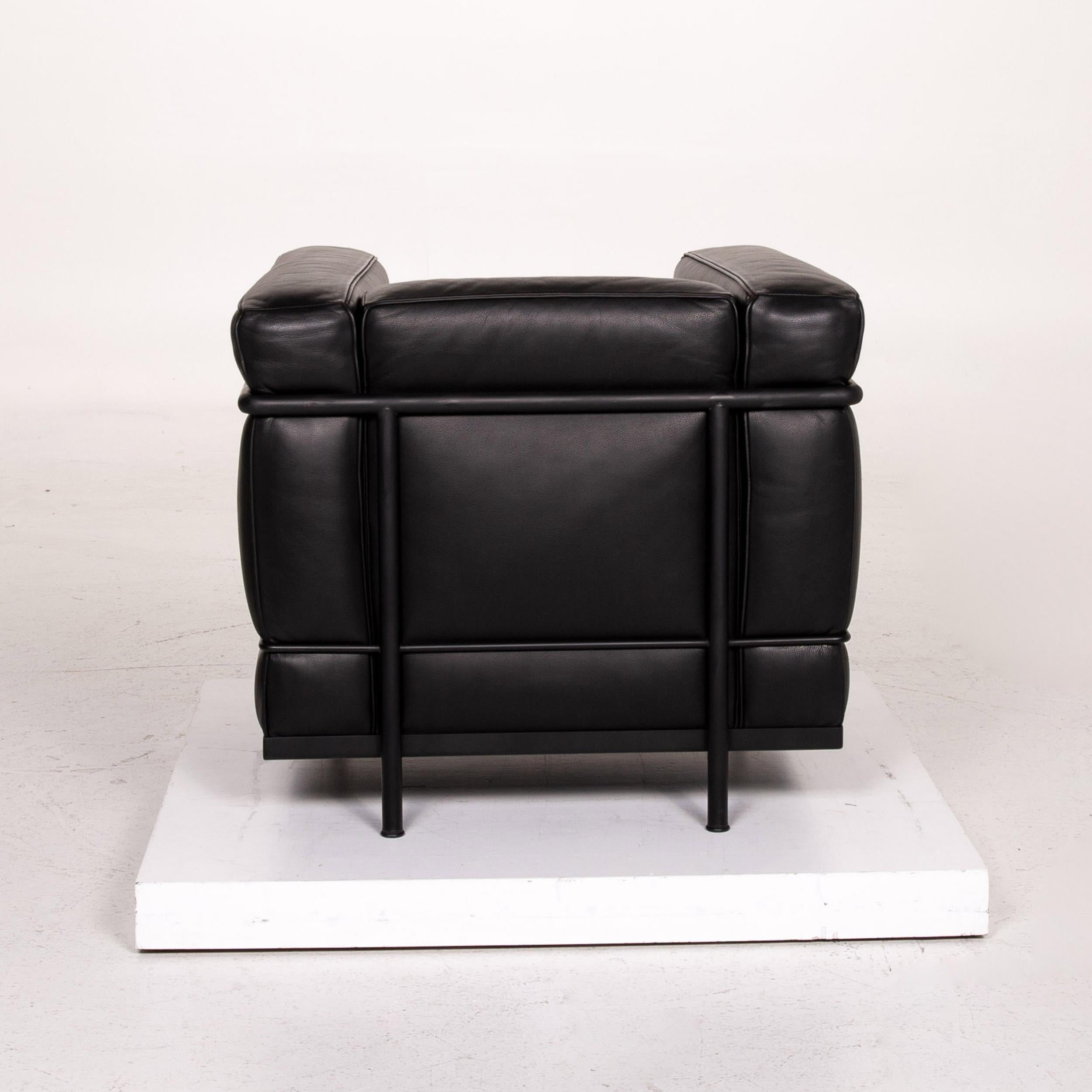Cassina Le Corbusier LC 2 Leather Armchair Black For Sale 5