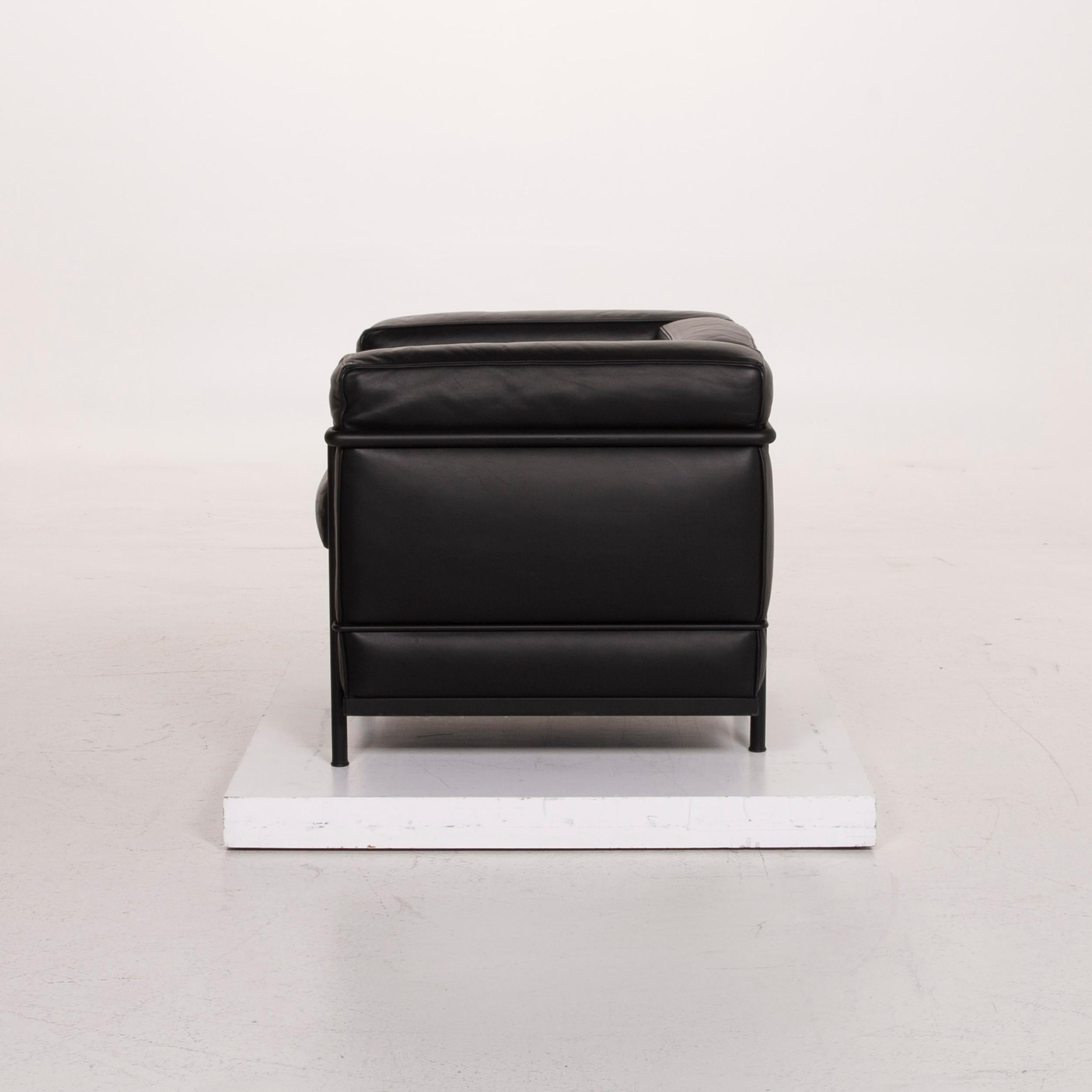 Cassina Le Corbusier LC 2 Leather Armchair Set Black Set For Sale 5
