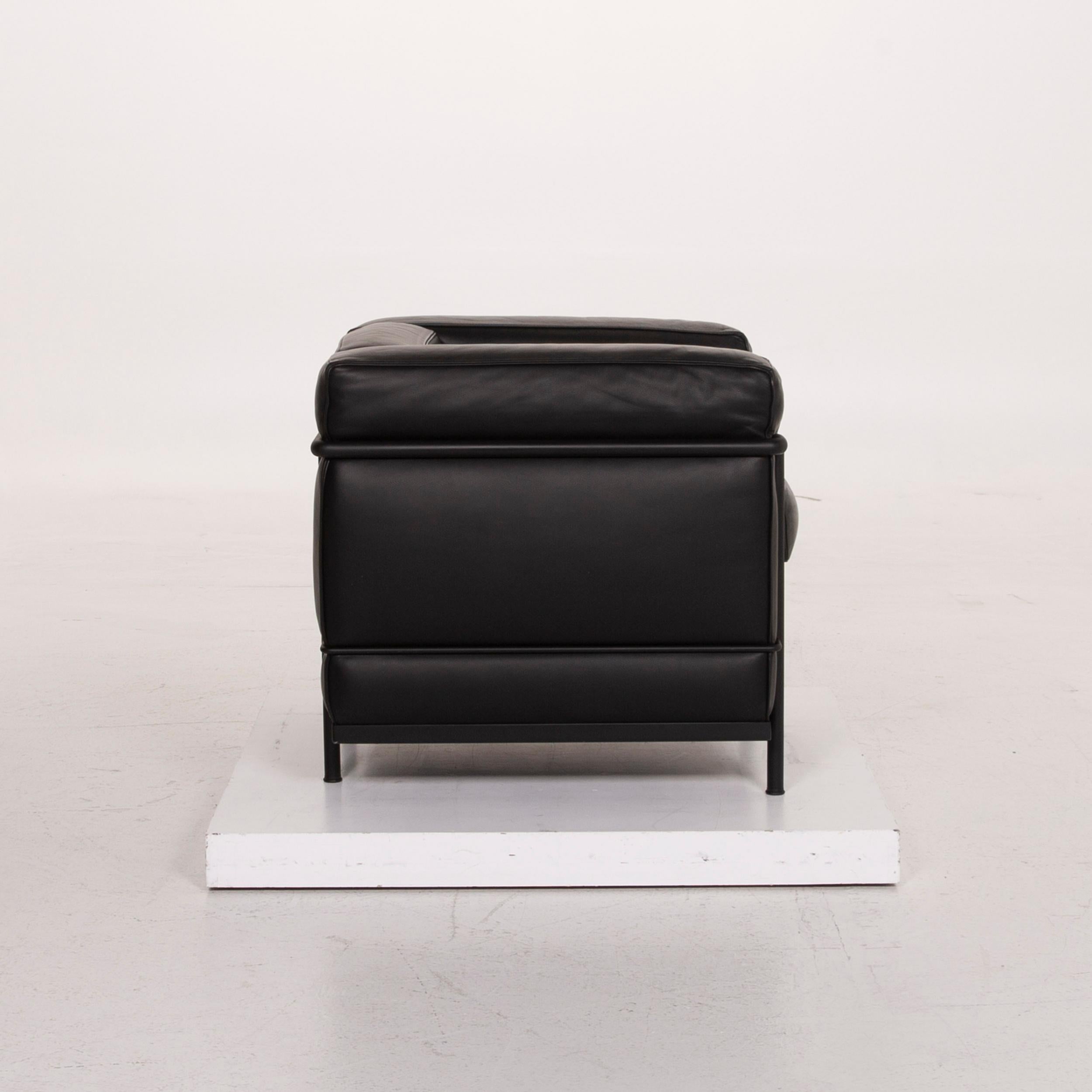 Cassina Le Corbusier LC 2 Leather Armchair Set Black Set For Sale 3