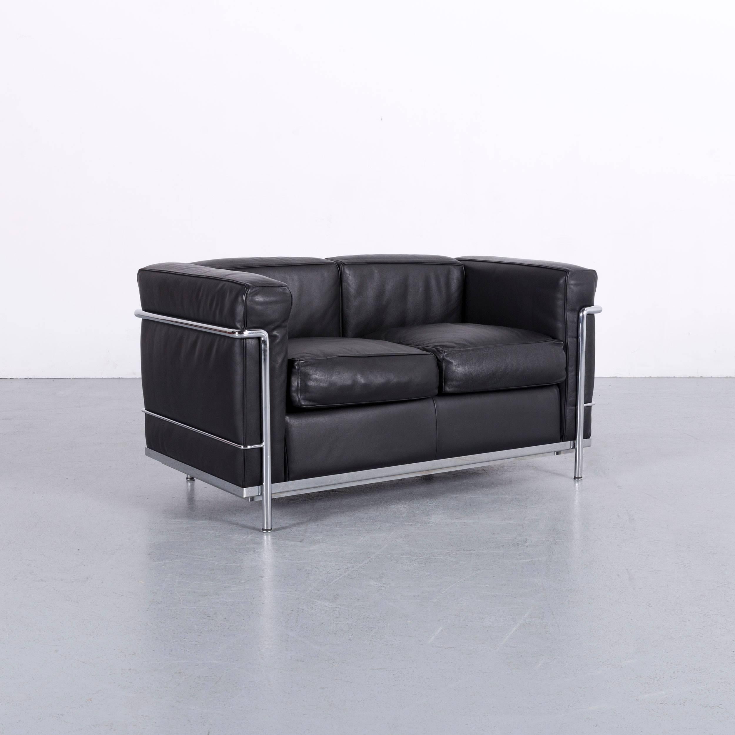 Contemporary Cassina Le Corbusier LC 2 Leather Sofa Black Two-Seat For Sale