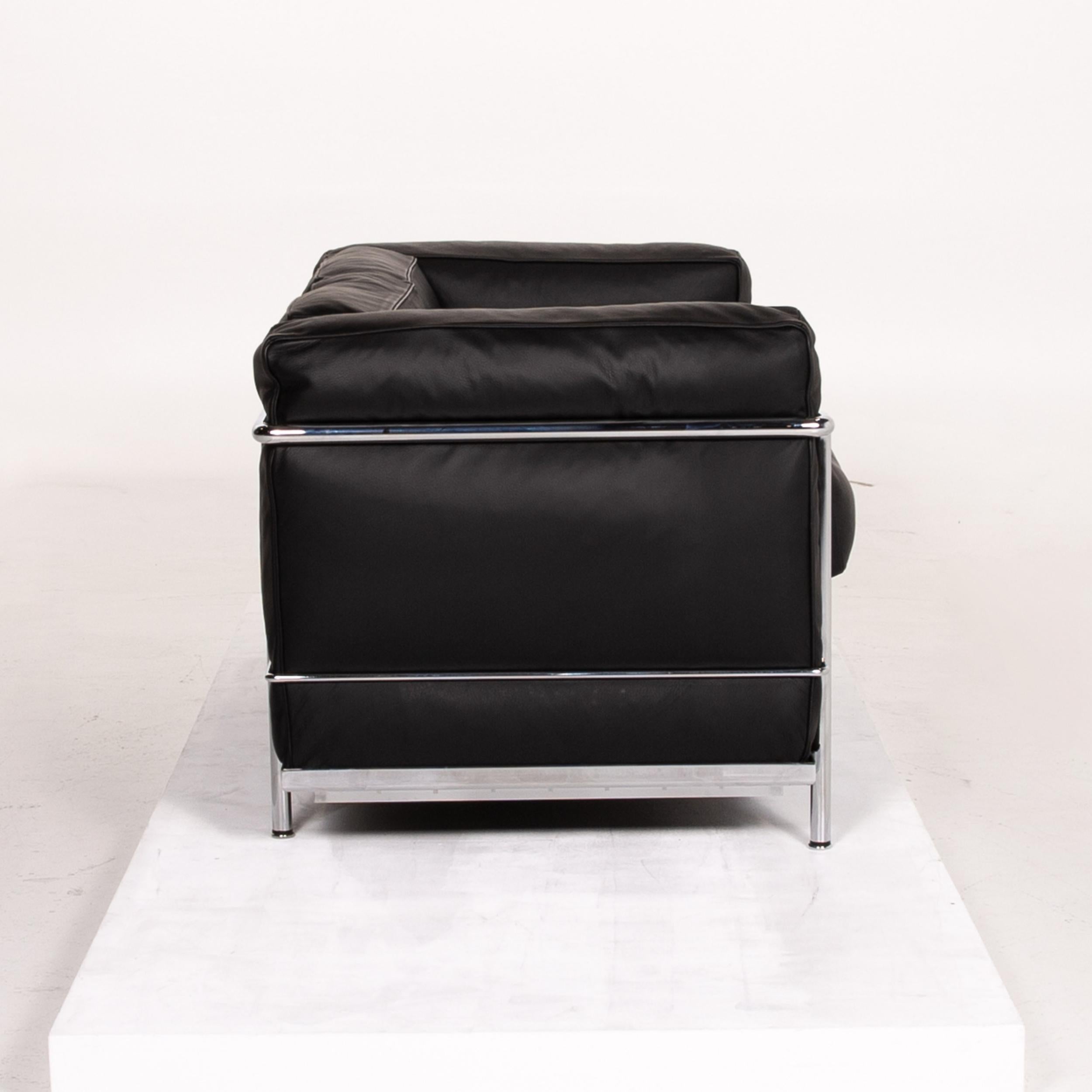 Cassina Le Corbusier LC 2 Leather Sofa Black Two-Seat Couch 4
