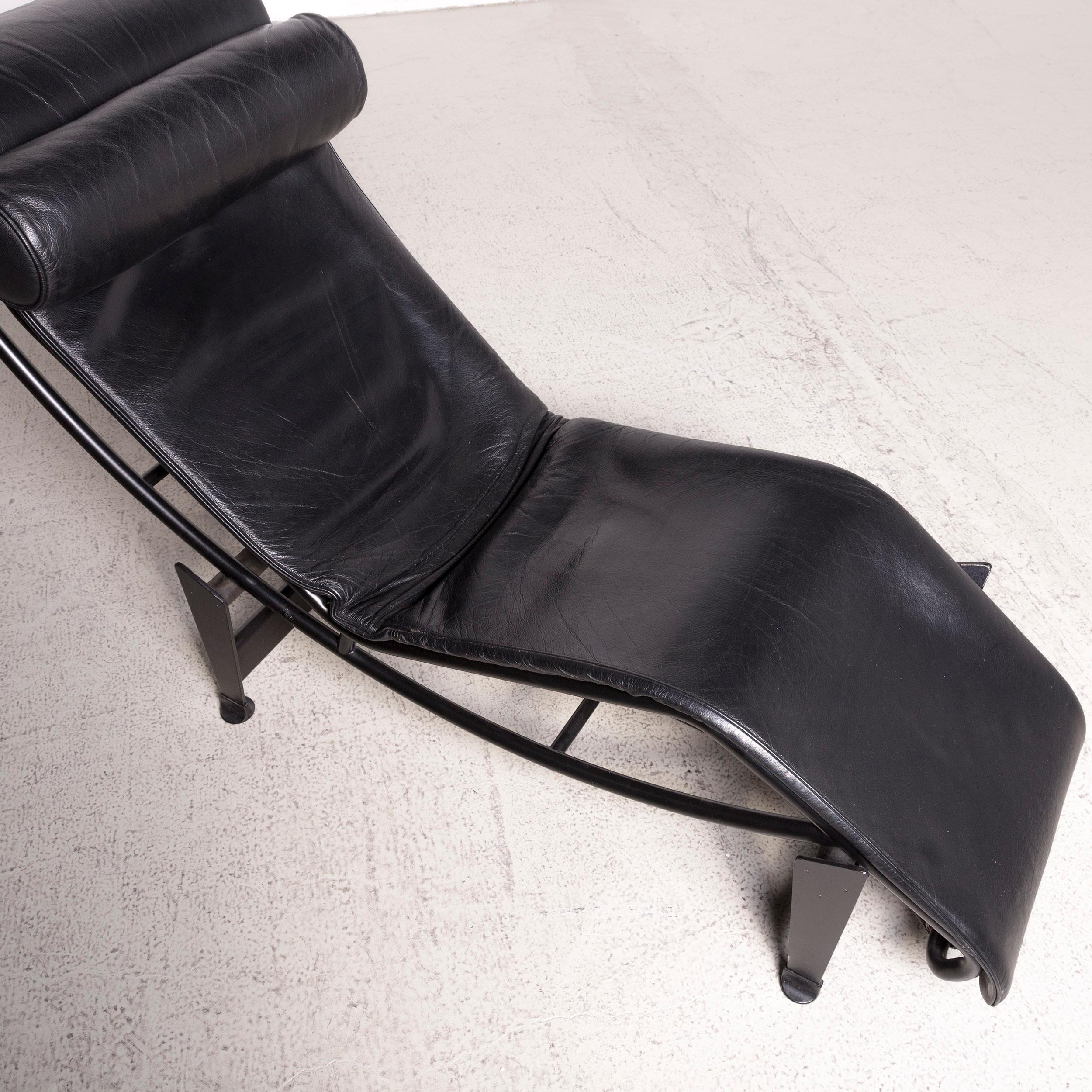 Cassina Le Corbusier LC 4 Designer Leather Lounger Black Real Leather Armchair For Sale 1