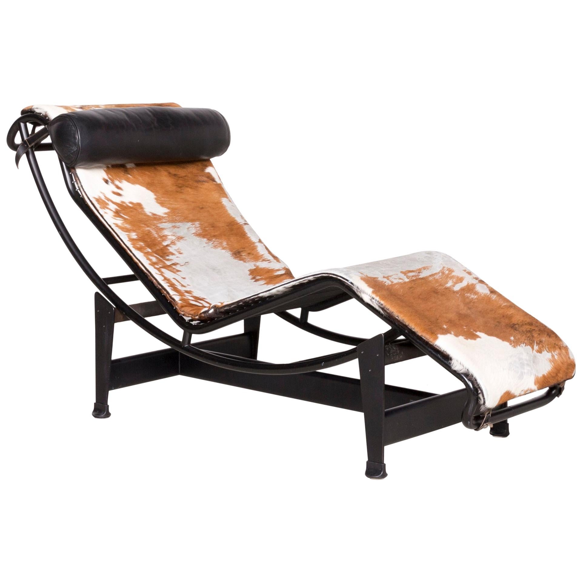Cassina Le Corbusier LC 4 Designer Leather Lounger Brown Genuine Leather For Sale