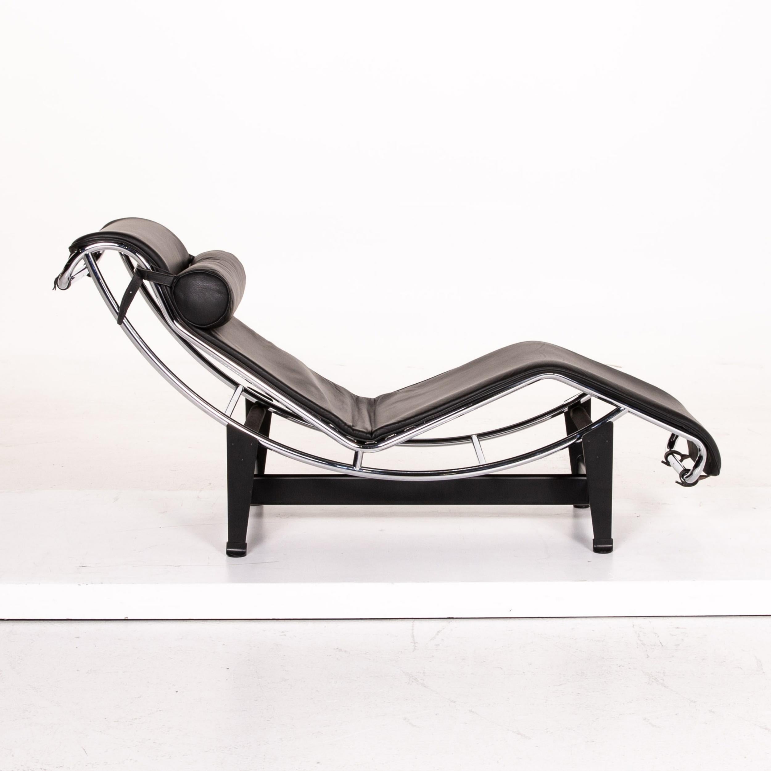 Cassina Le Corbusier LC 4 Leather Lounger Black Function Relaxation Function For Sale 4