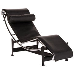 Cassina Le Corbusier LC 4 Leather Lounger Black Function Relaxation Function
