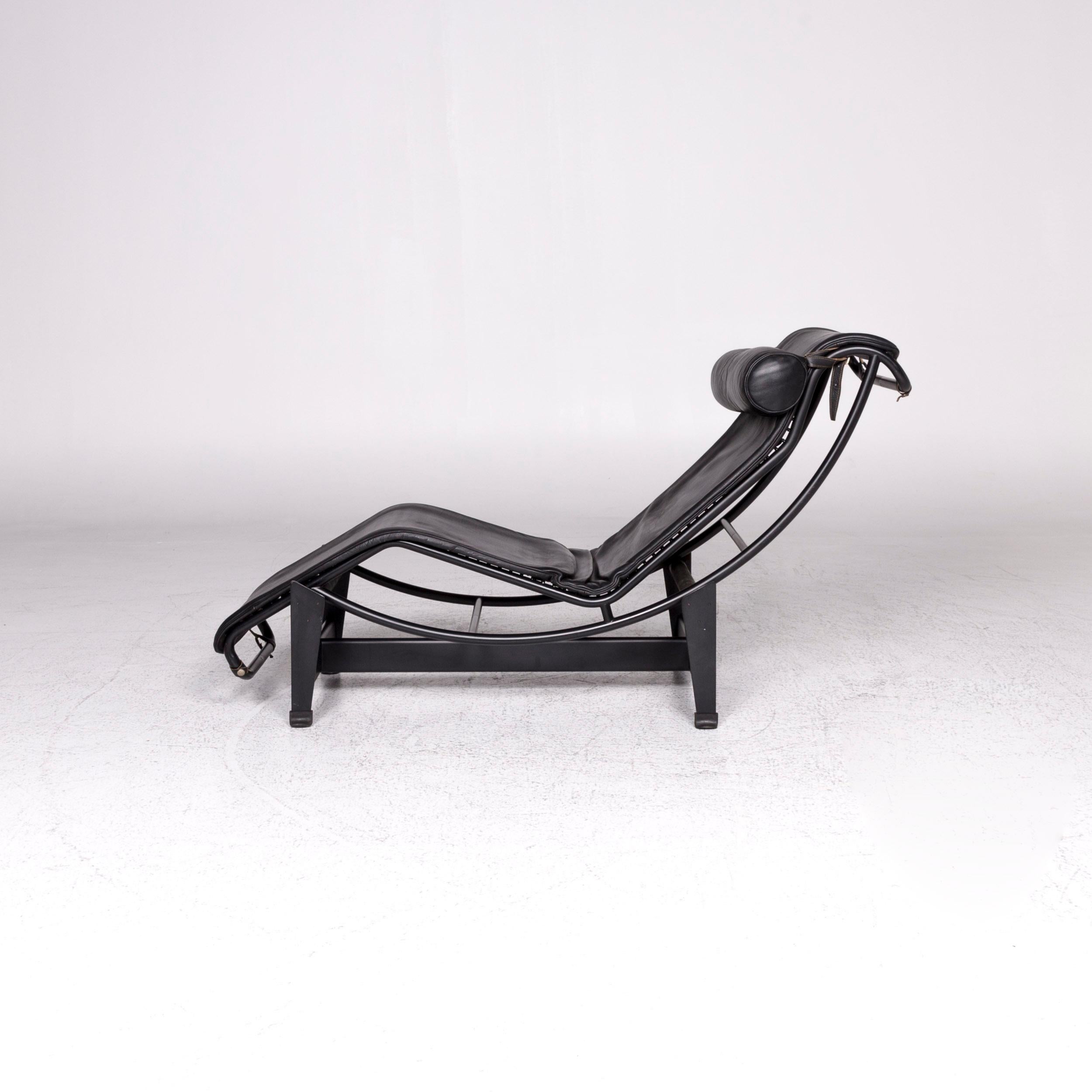Cassina Le Corbusier LC 4 Leather Lounger Black Relax Function 6