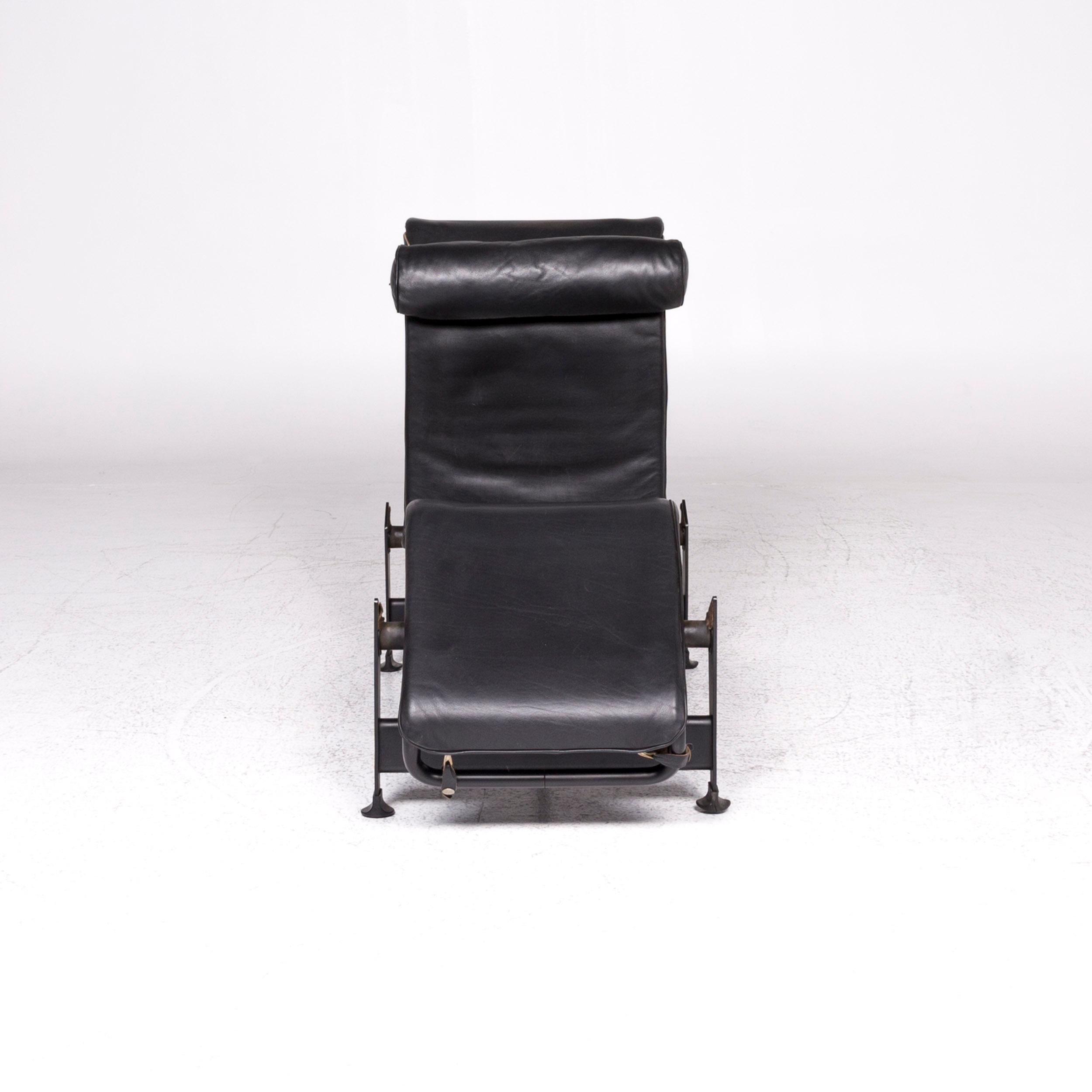 Cassina Le Corbusier LC 4 Leather Lounger Black Relax Function (Italienisch)