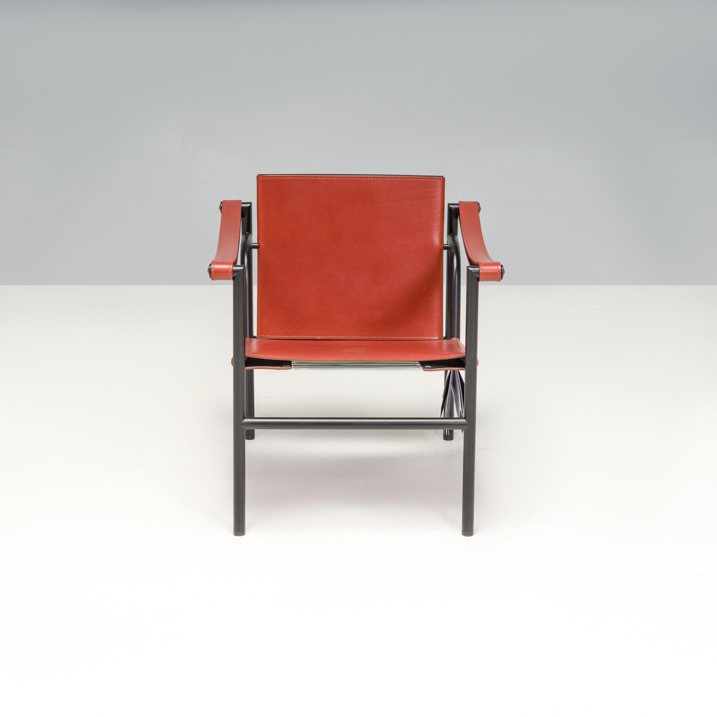 Cassina Le Corbusier, Pierre Jeanneret & Perriand Red Leather LC1 Armchair In Excellent Condition For Sale In London, GB