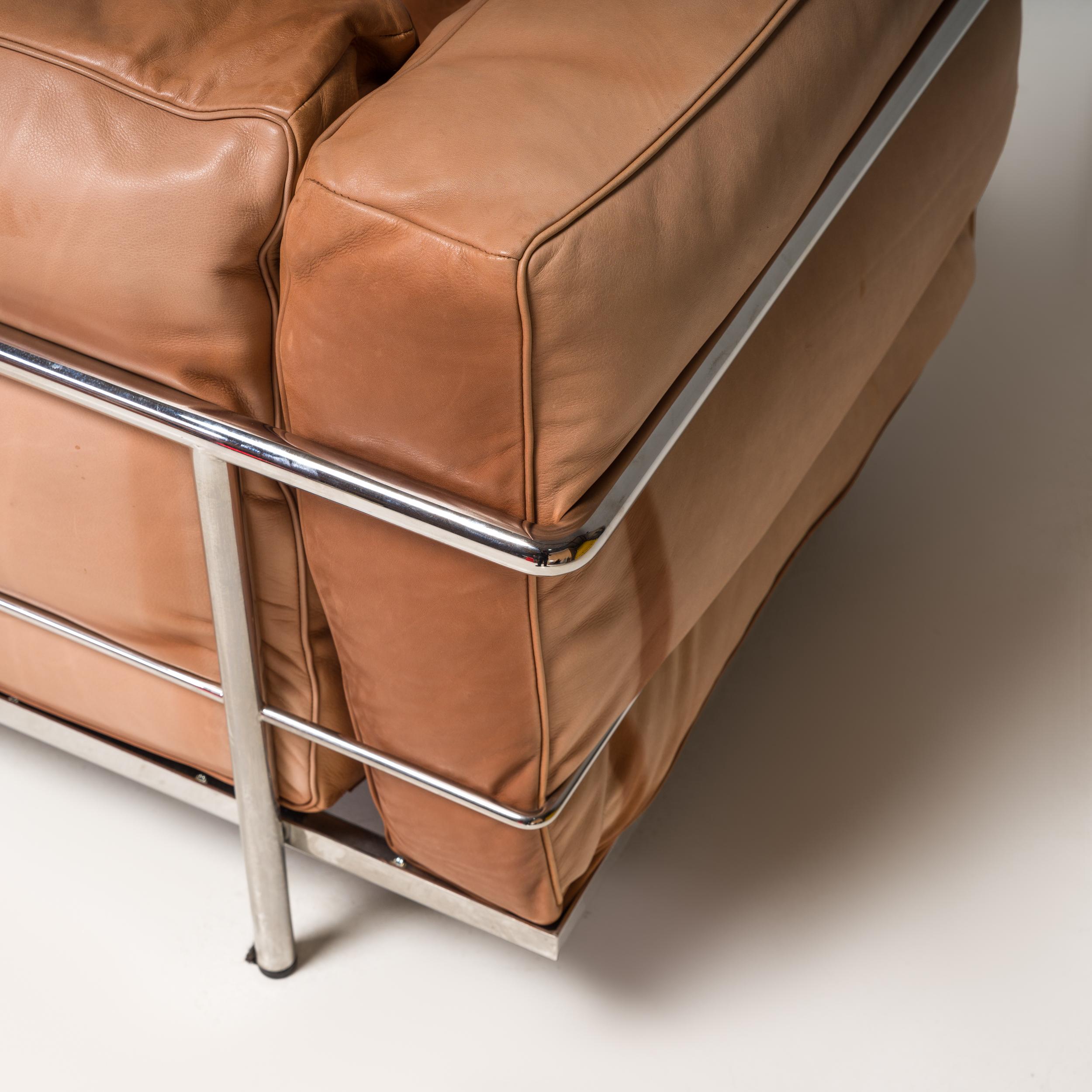 Contemporary Cassina  Le Corbusier Tan Brown Leather LC3 Grand Confort Three Seat Sofa