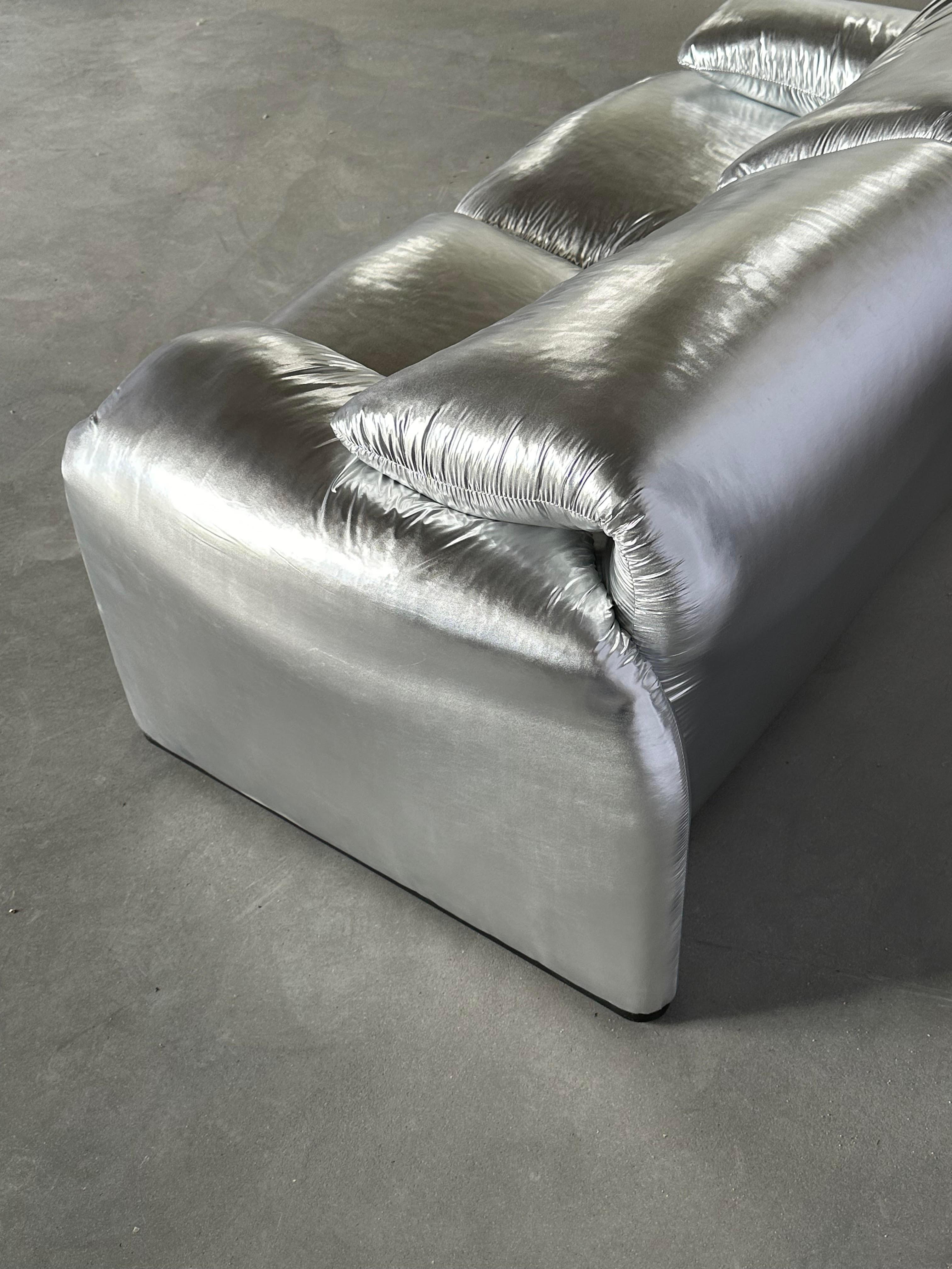 Late 20th Century Cassina Maralunga 2 seater Silver Sofa by Vico Magistretti