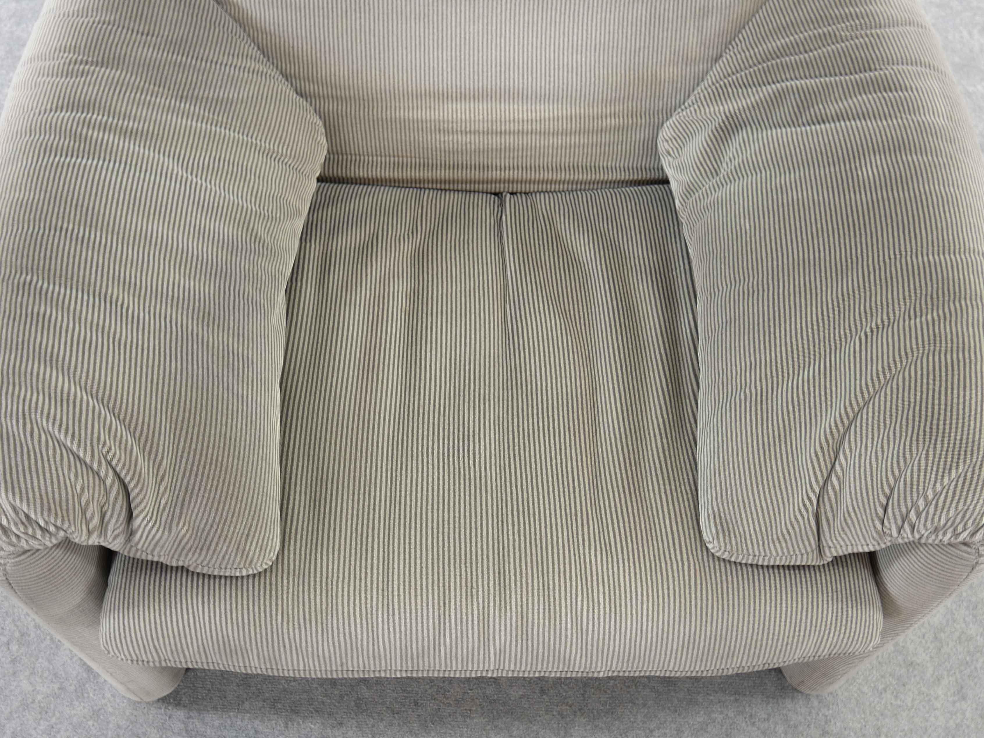 Cassina Maralunga Chair and Ottoman /Stool in Grey Striped Fabrics 3
