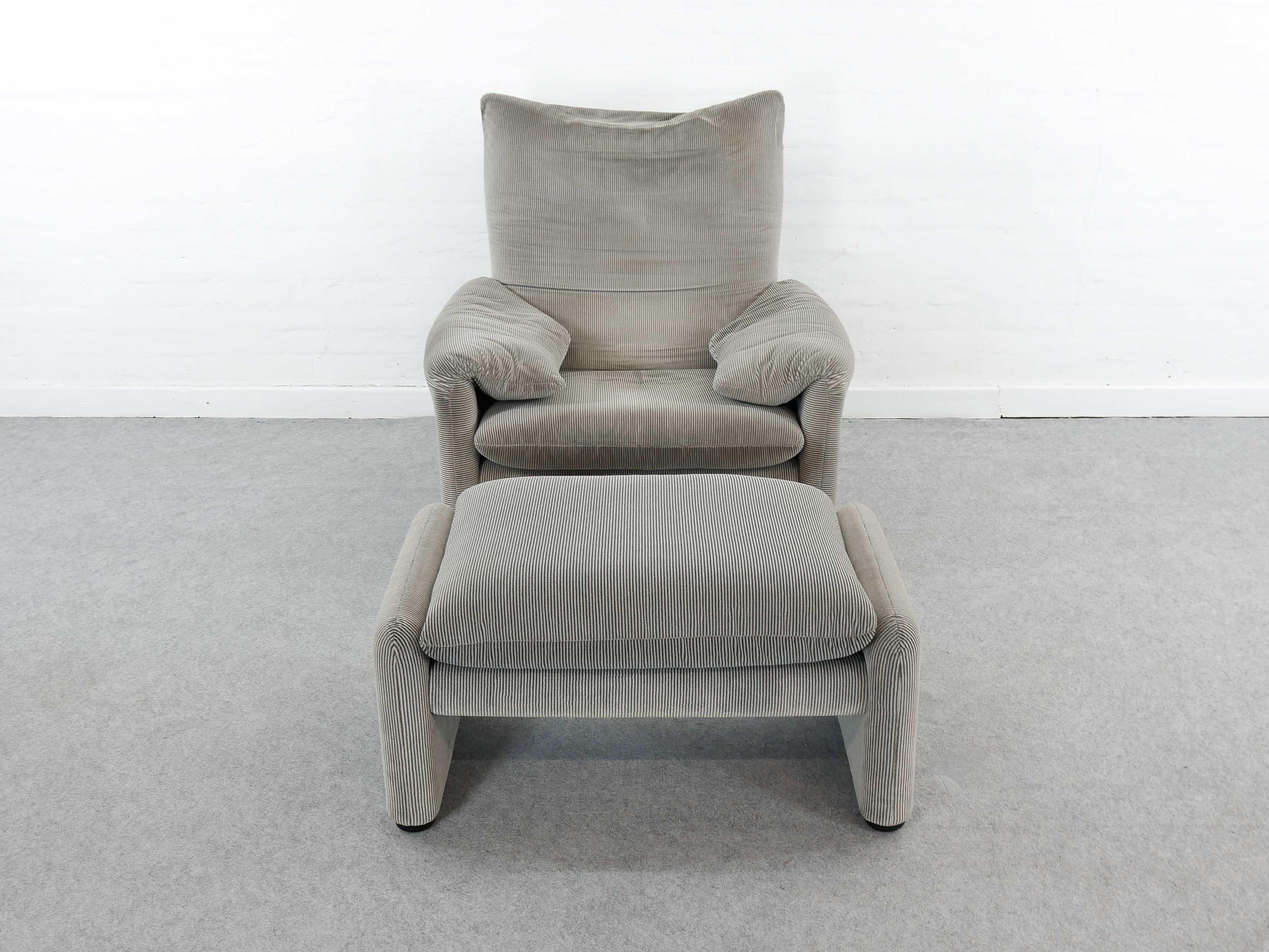 Cassina Maralunga Chair and Ottoman /Stool in Grey Striped Fabrics 7