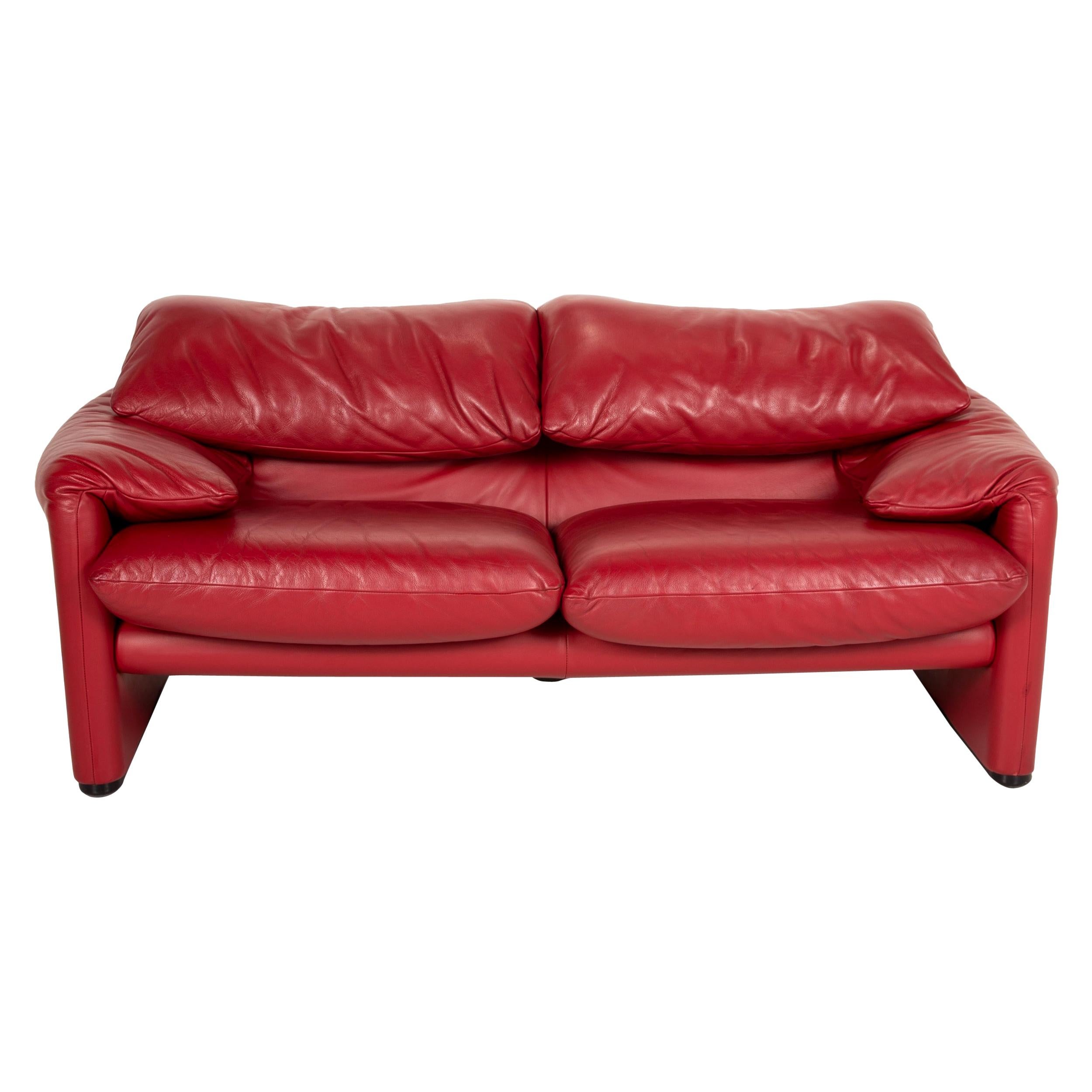 Cassina Maralunga Designer Leather Sofa Red Two-Seater Couch Function