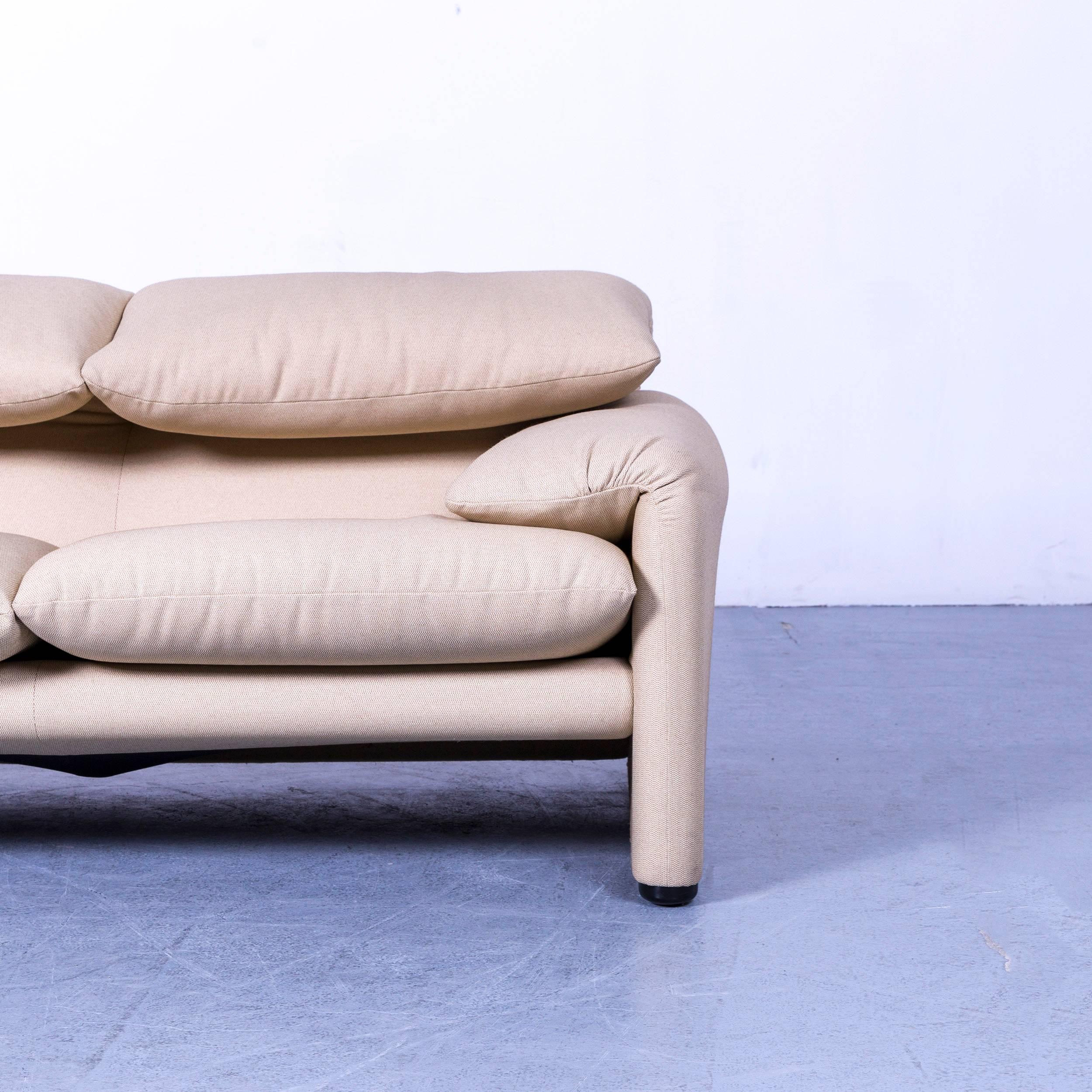 Cassina Maralunga Designer Sofa Set Off-White Fabric 3