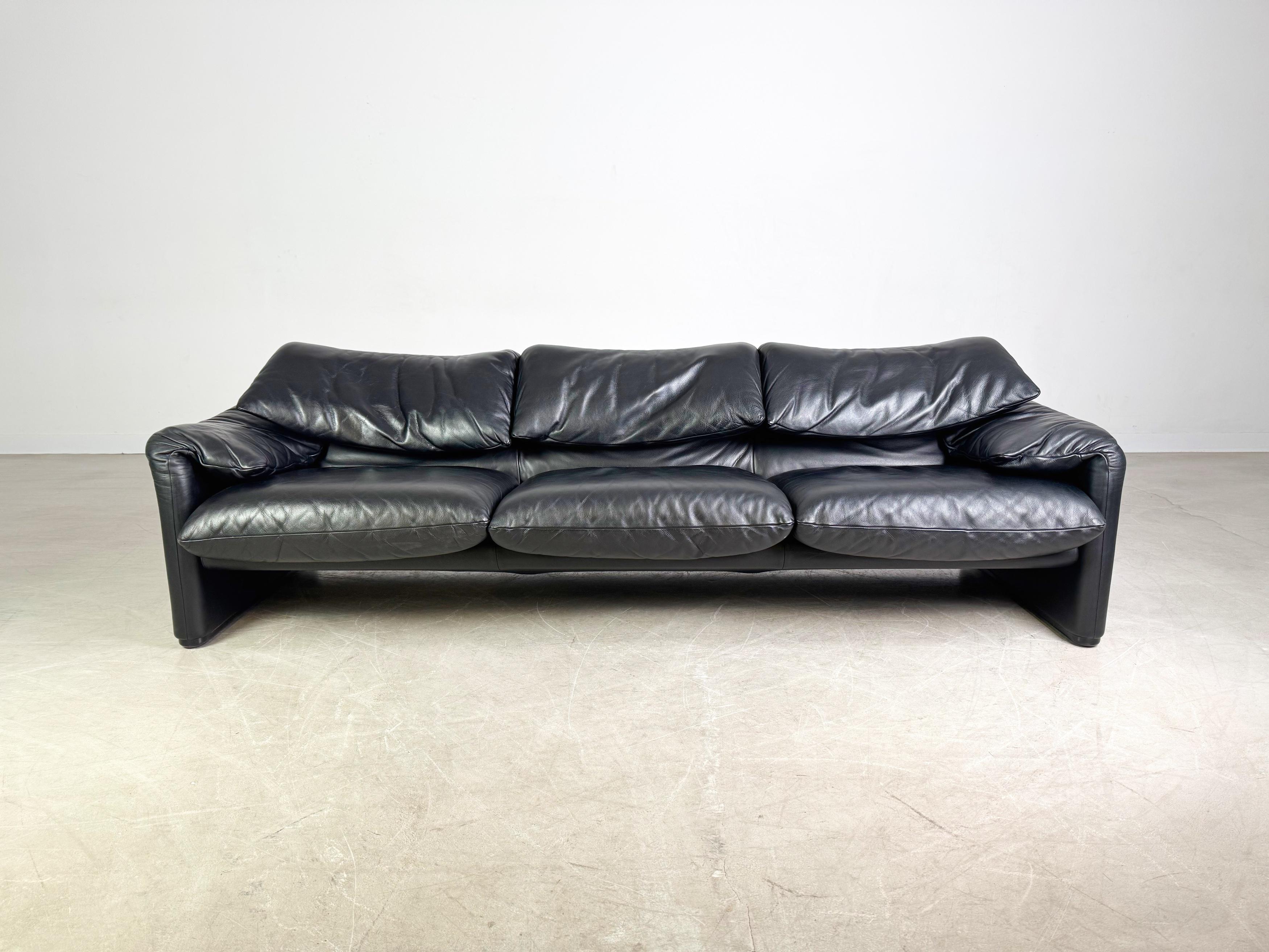 Cassina Maralunga Dreisitzer Sofá Sofá Vico Magistretti Leder Italiano en venta