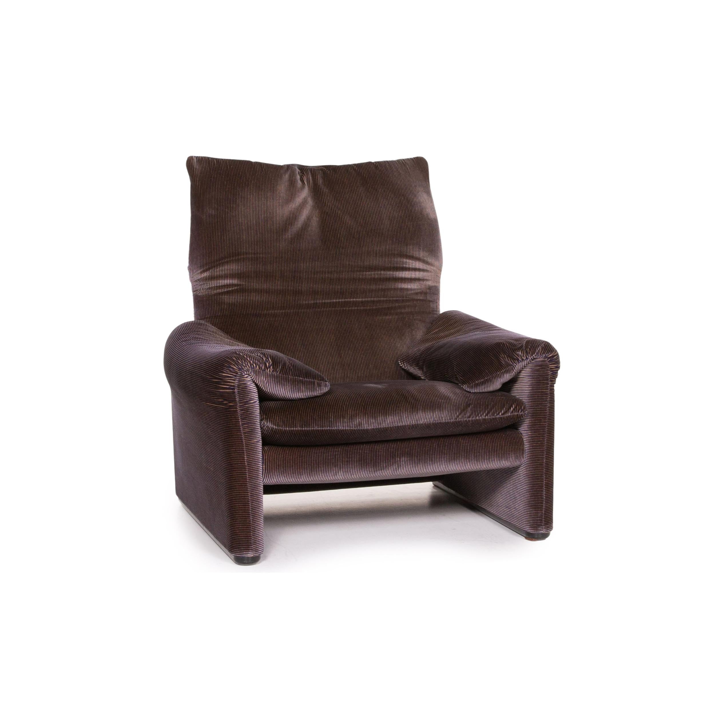 Cassina Maralunga Fabric Sofa Set Purple Aubergine 1 Three-Seat 1 Armchair In Good Condition For Sale In Cologne, DE