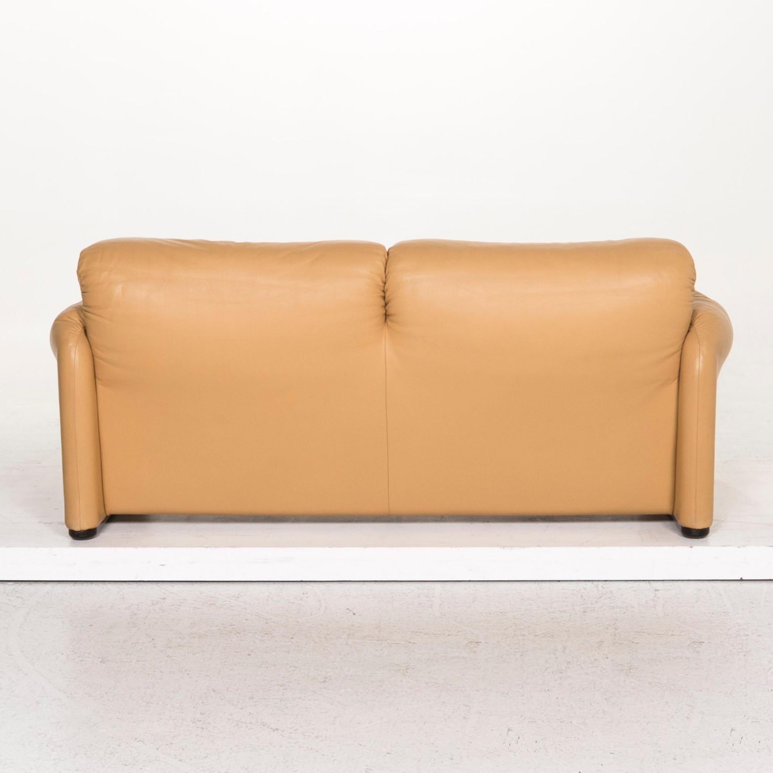 Cassina Maralunga Leather Sofa Beige Two-Seat Function Couch 2